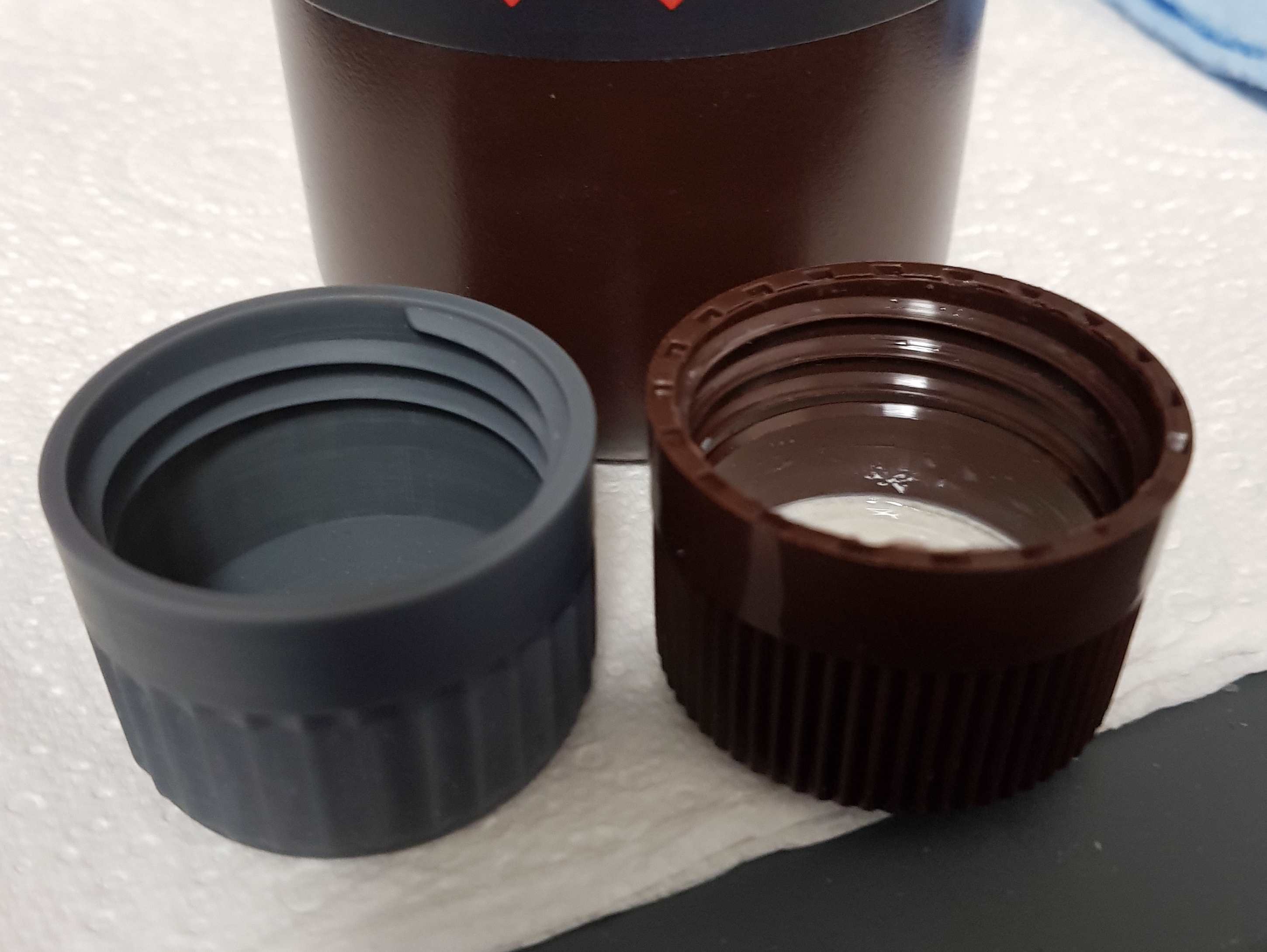 Soda Bottle Funnel Cap for Elegoo Resin (0.5 & 1 kg) by tobor8man