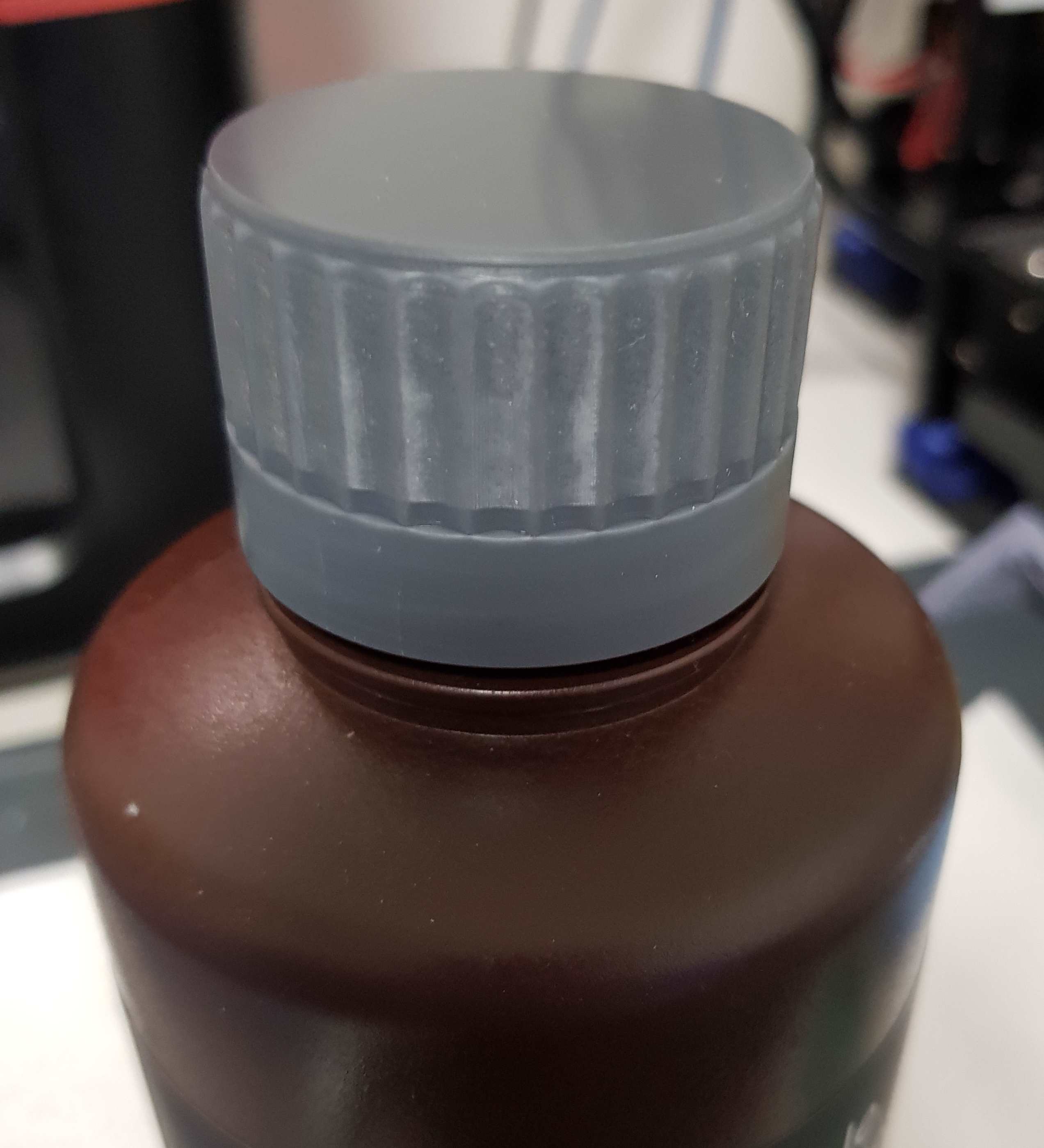 Soda Bottle Funnel Cap for Elegoo Resin (0.5 & 1 kg) by tobor8man