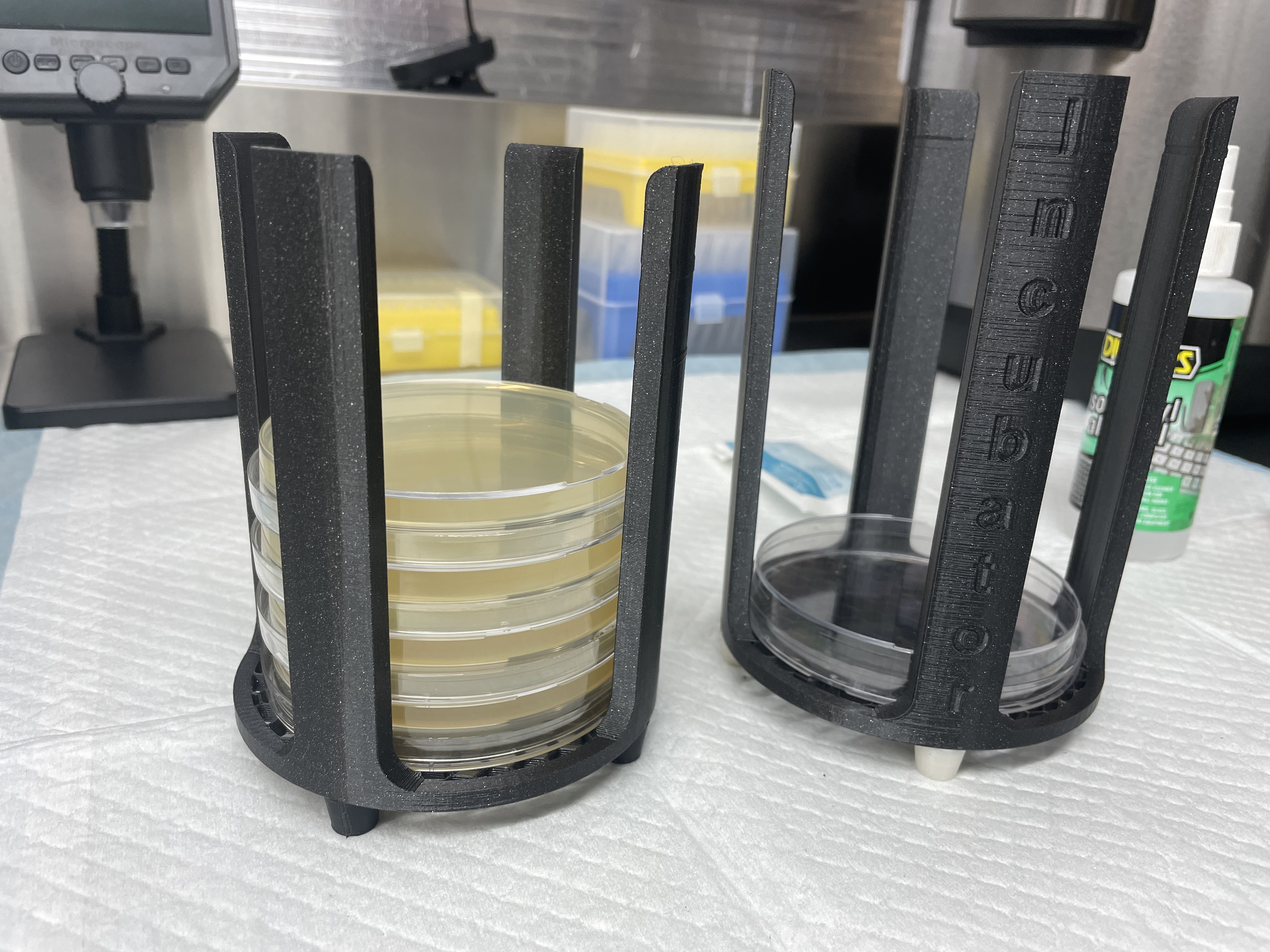 90 mm Petri dish holder