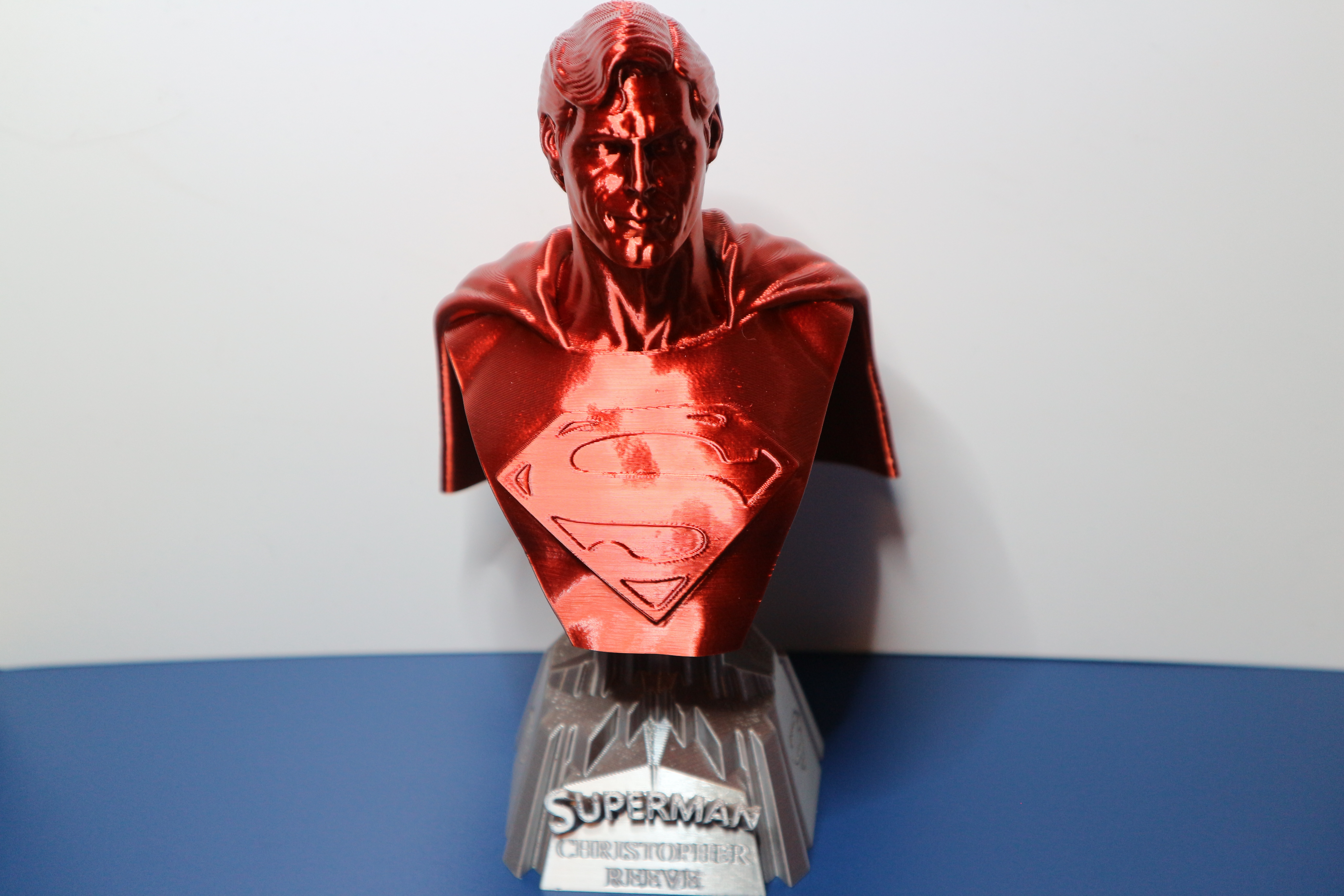 Miniatura 6 do modelo 3D Superman Bust