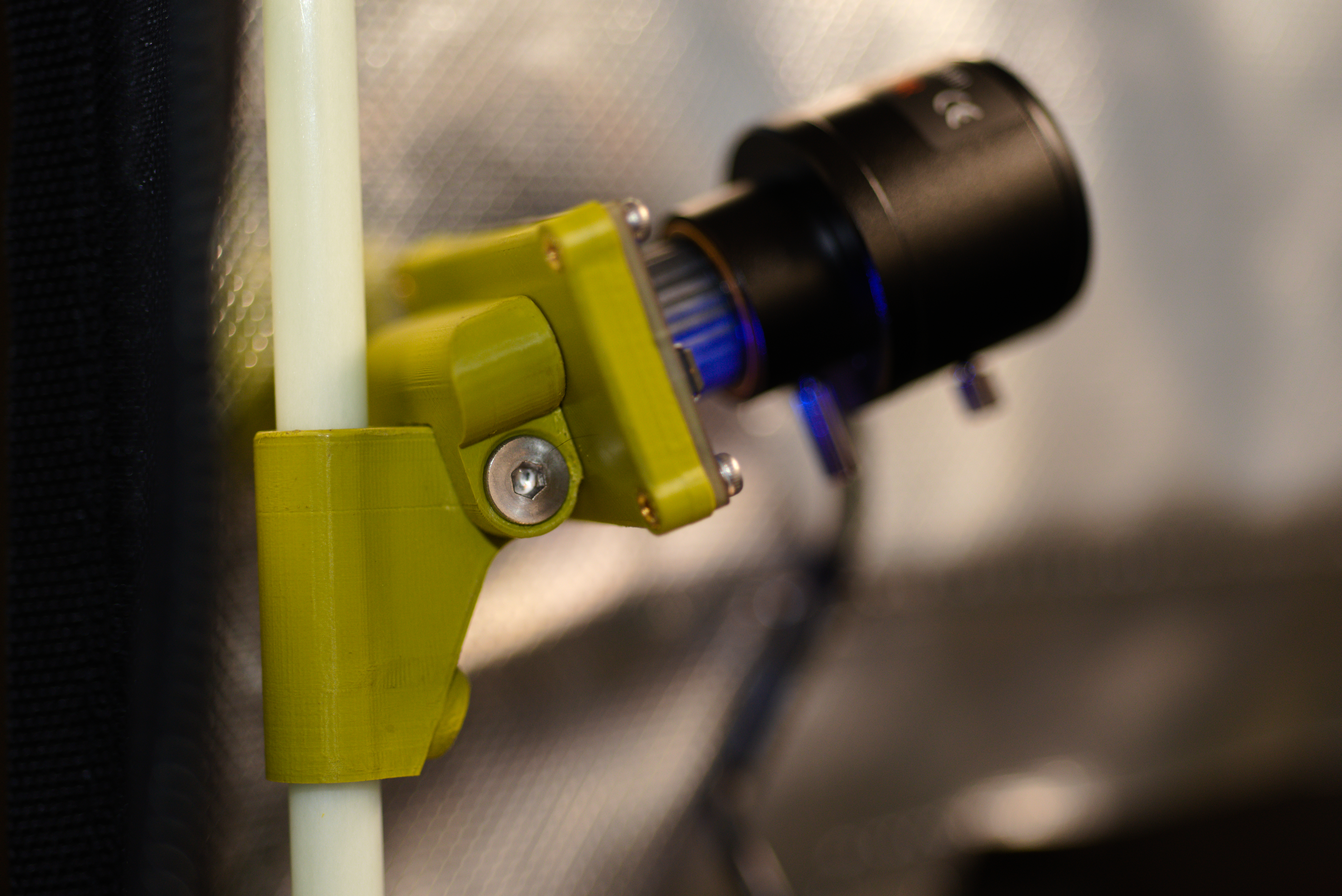 EMEET C960 webcam pole mount for tent enclosures