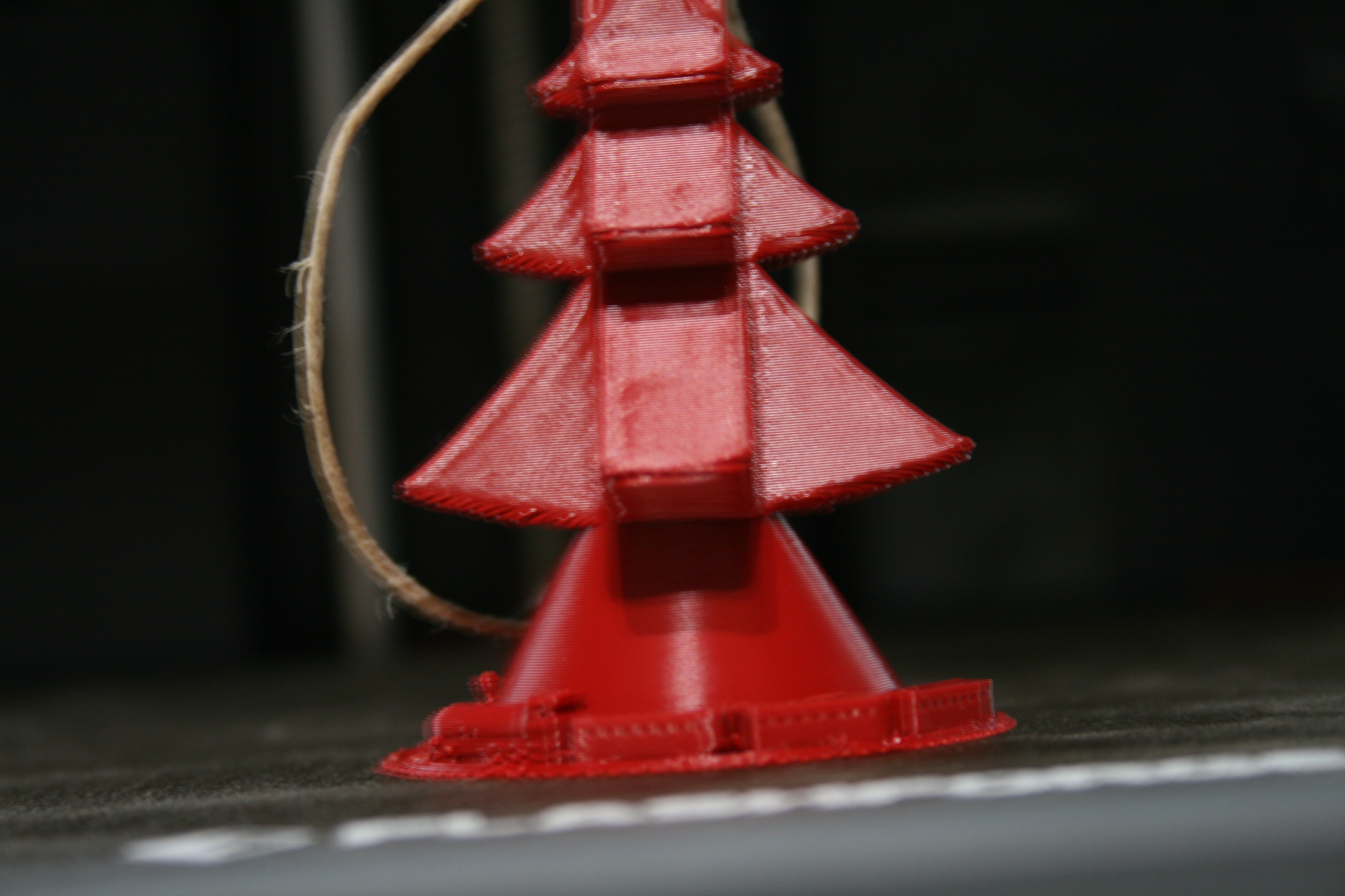 Christmas tree with train going around fixed