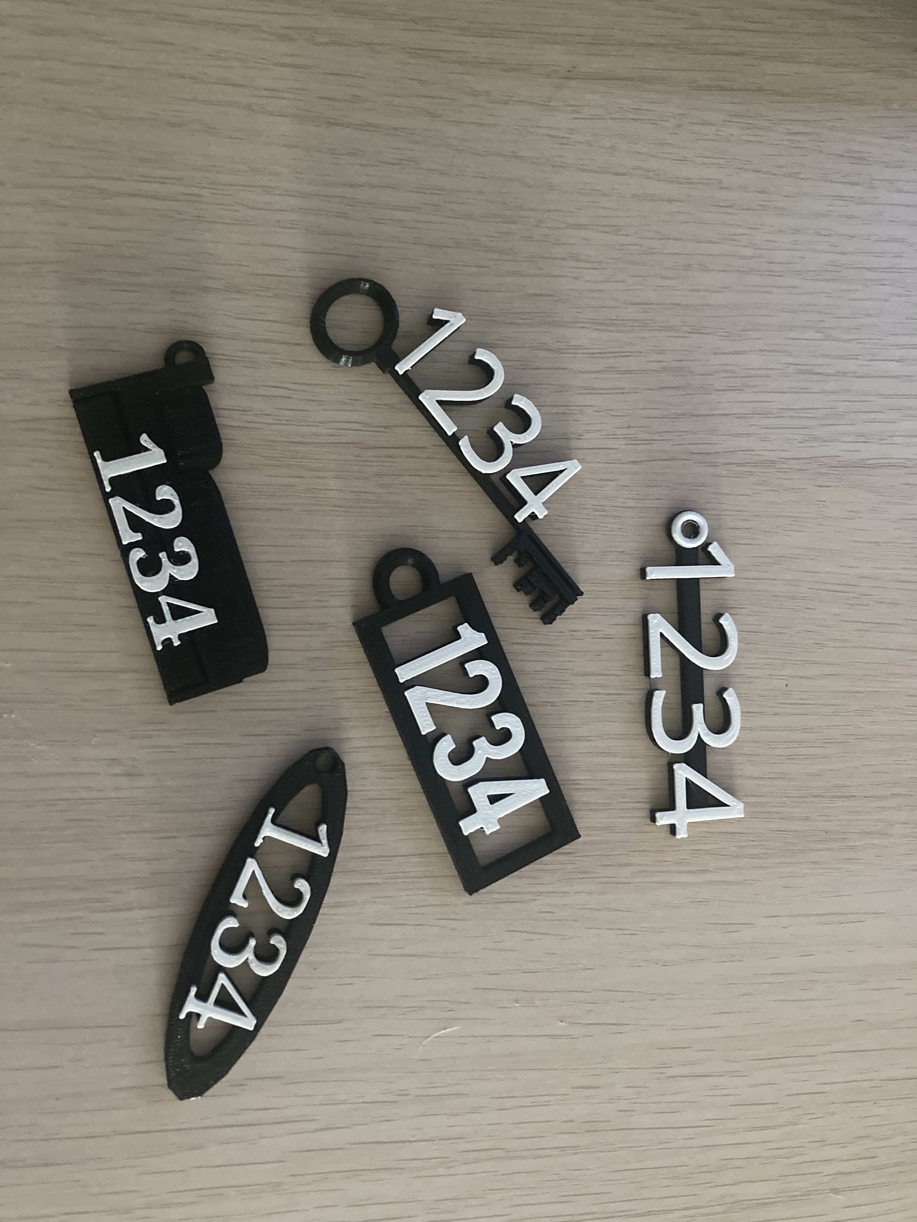 Hotel / Apartments numbered keytags