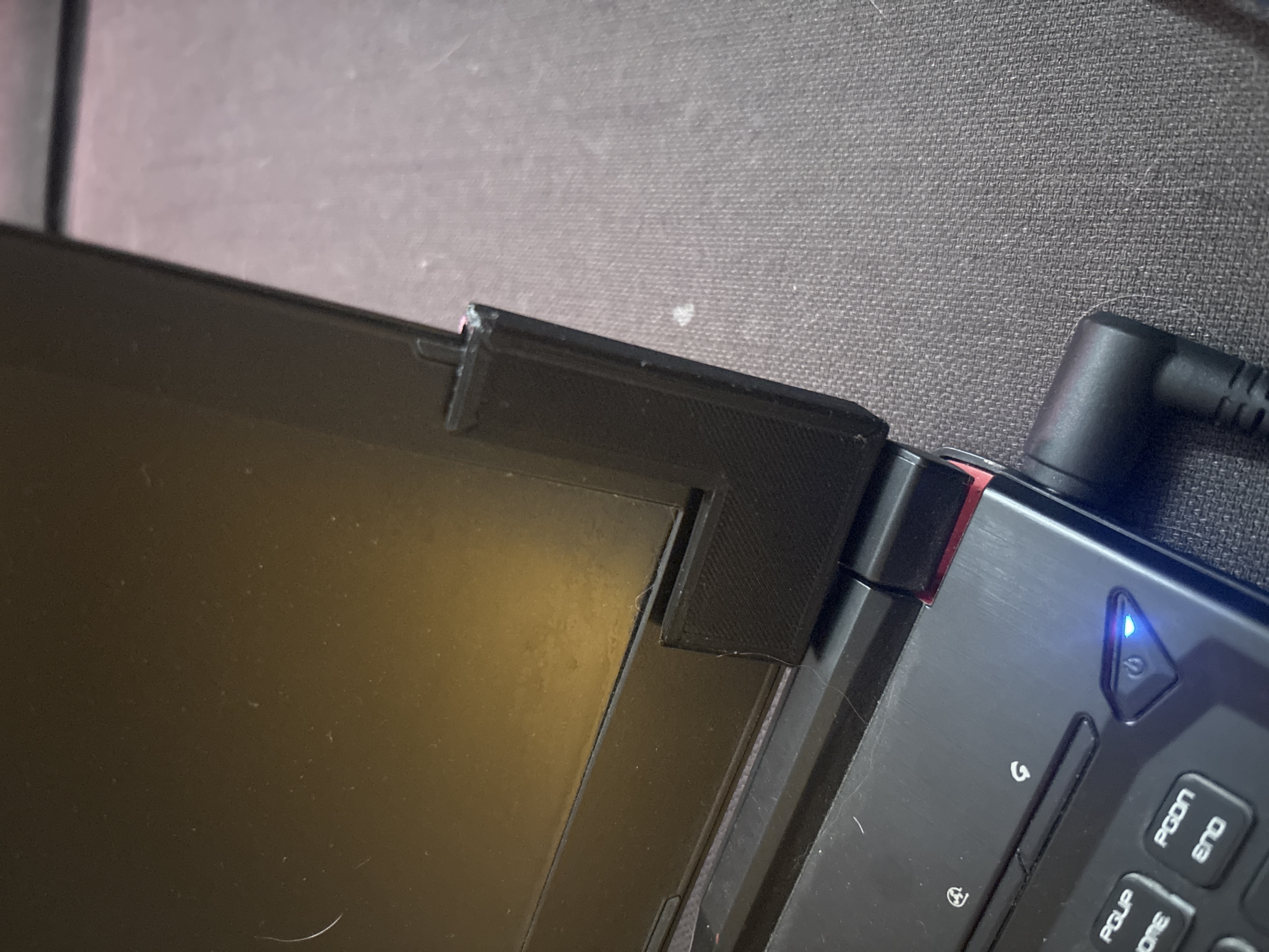 MSI GP63 leopard Hinge bracket re-enforcement