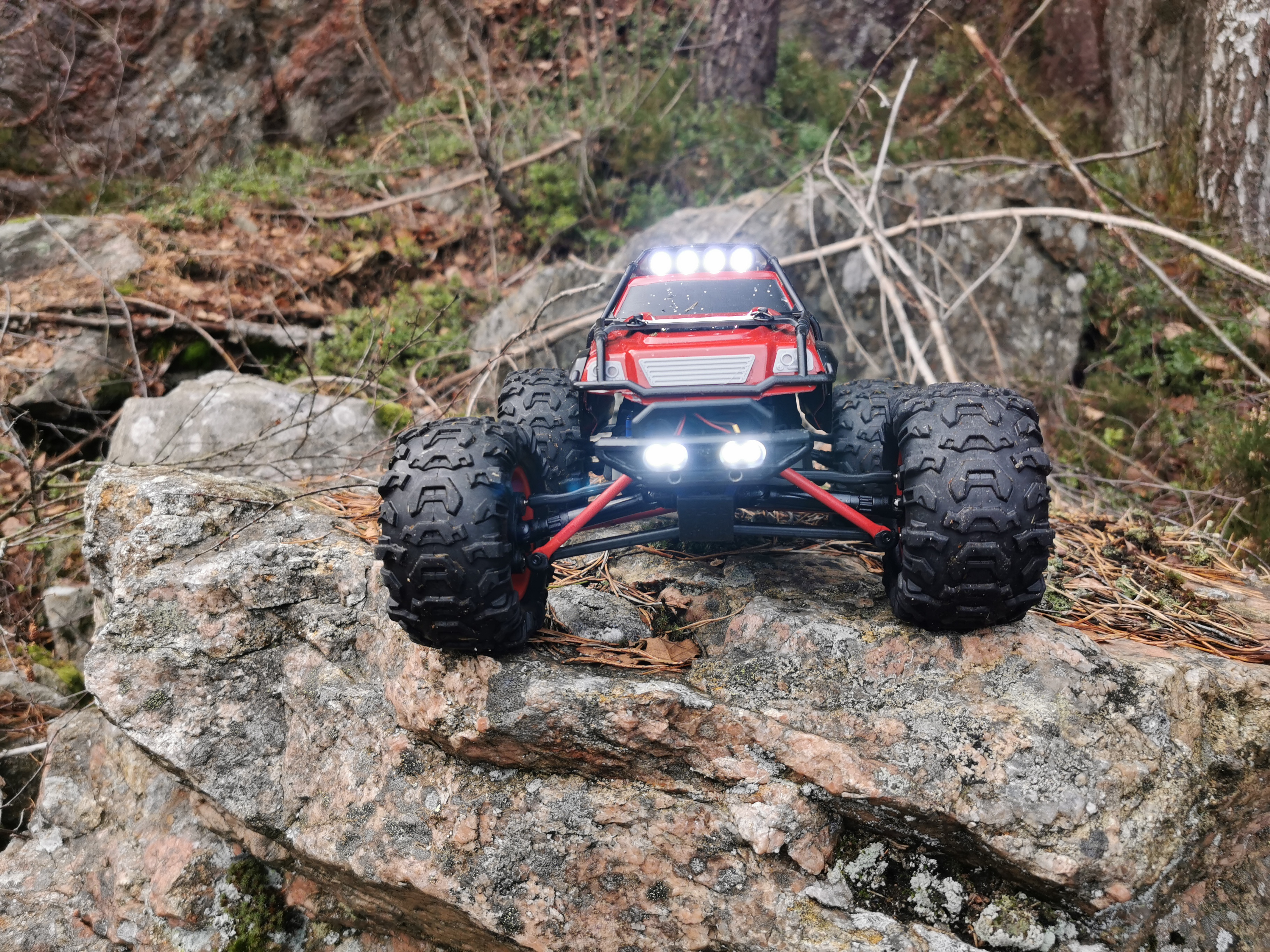 Traxxas summit 1/16 LED bumpers and Lightbar
