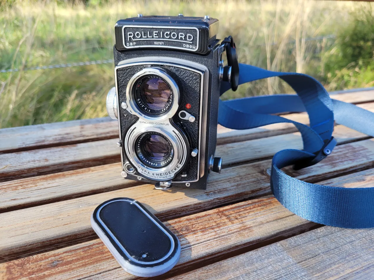 Lens cap for Rolleicord V by FredrikHamrebjorkDesigns | Download