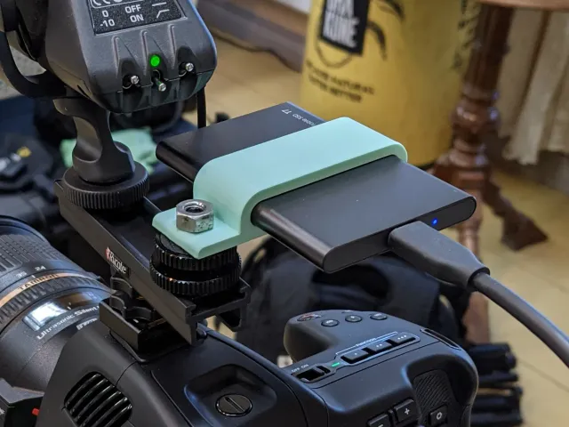 Samsung T7 SSD holder/mounting bracket