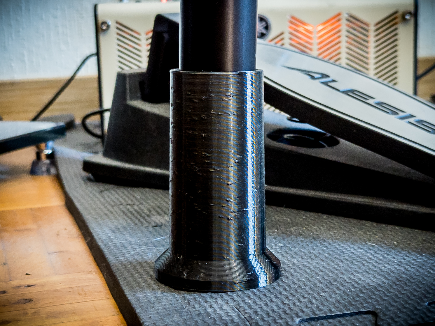 Alesis Nitro Mesh / Generic EDrum Rack Feet (Raised) by cbaoth Download free STL model