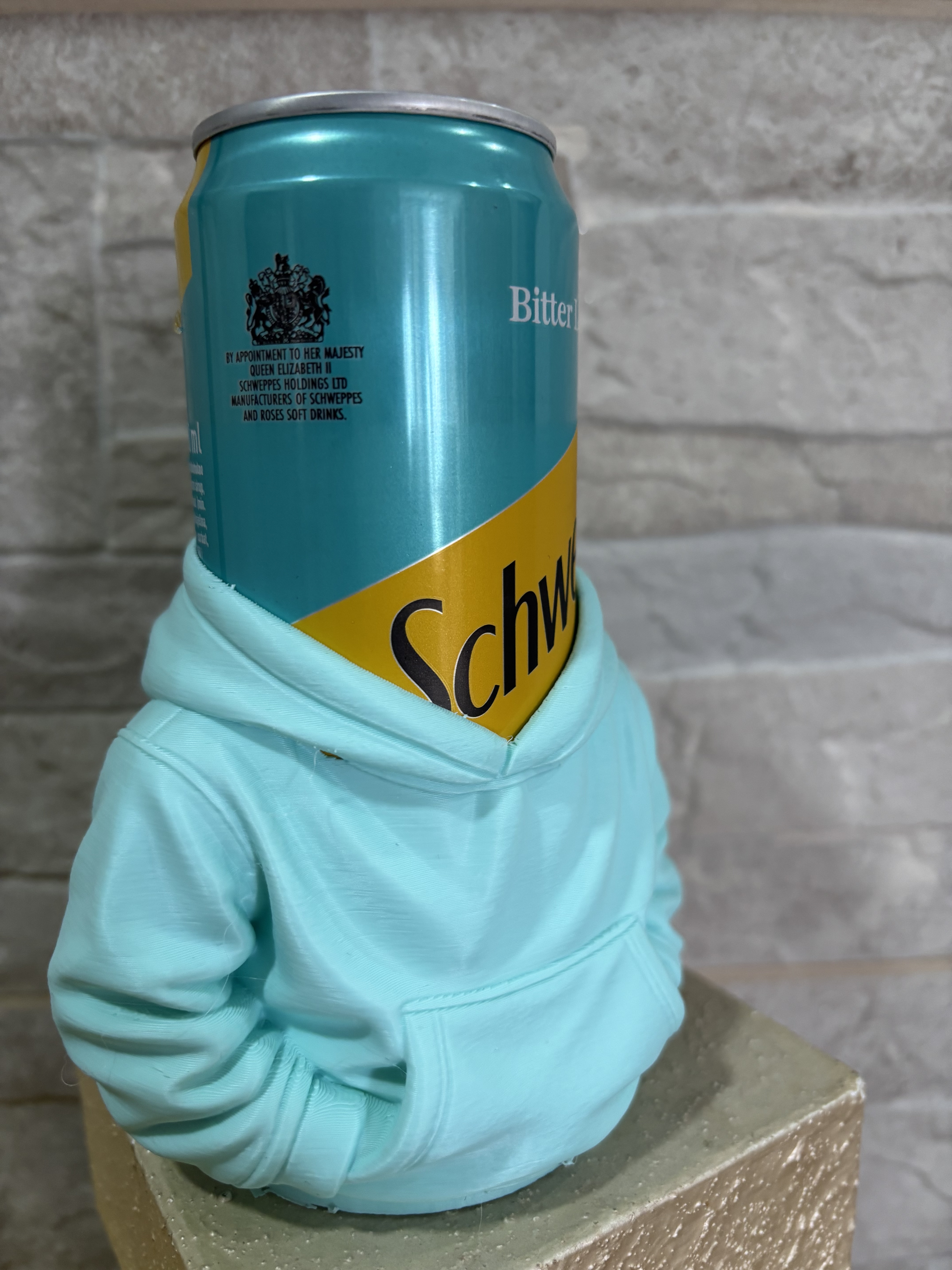 Can hoodie holder
