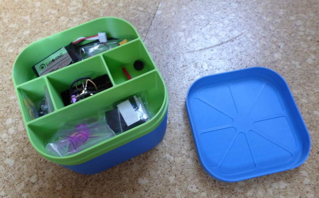Miniatura 2 do modelo 3D Box for eachine Lizard 95