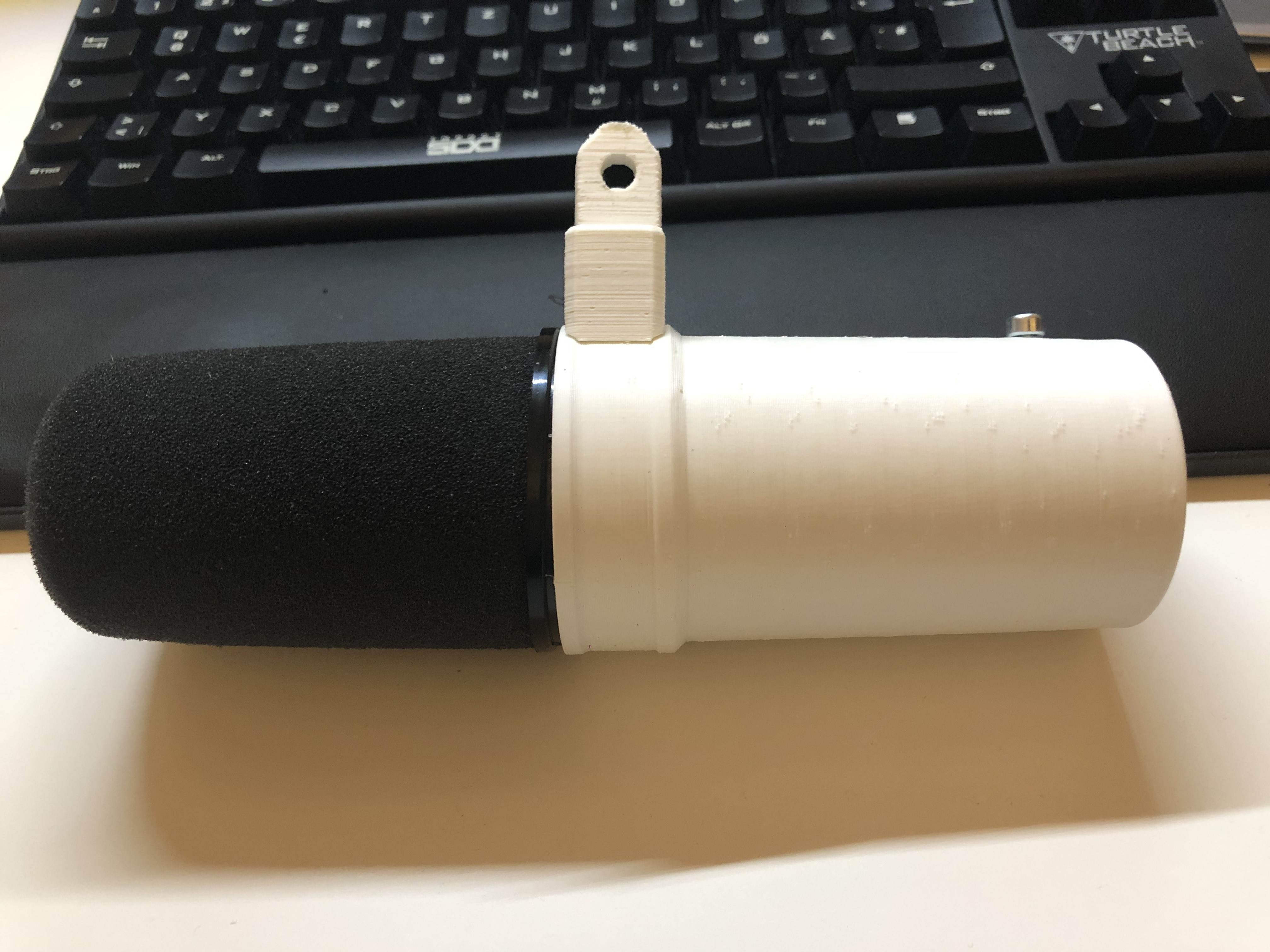 Mount for DIY Shure SM7B Mod by Lorenz H | Download free STL model
