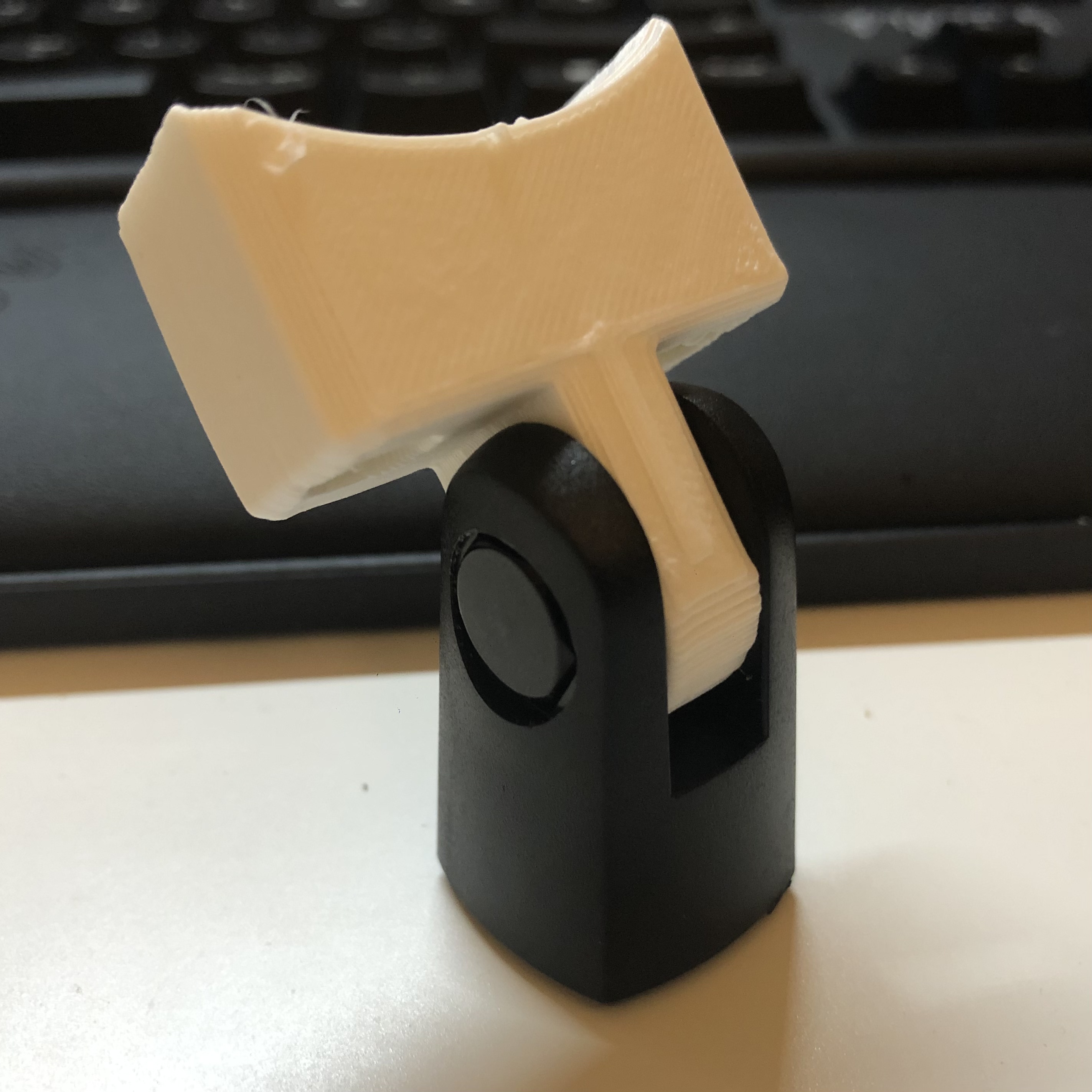 Mount for DIY Shure SM7B Mod by Lorenz H | Download free STL model