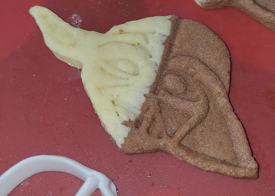 cookie cutter: Never underestimate the dark side of the cookie — it contains cocoa (Star Wars)