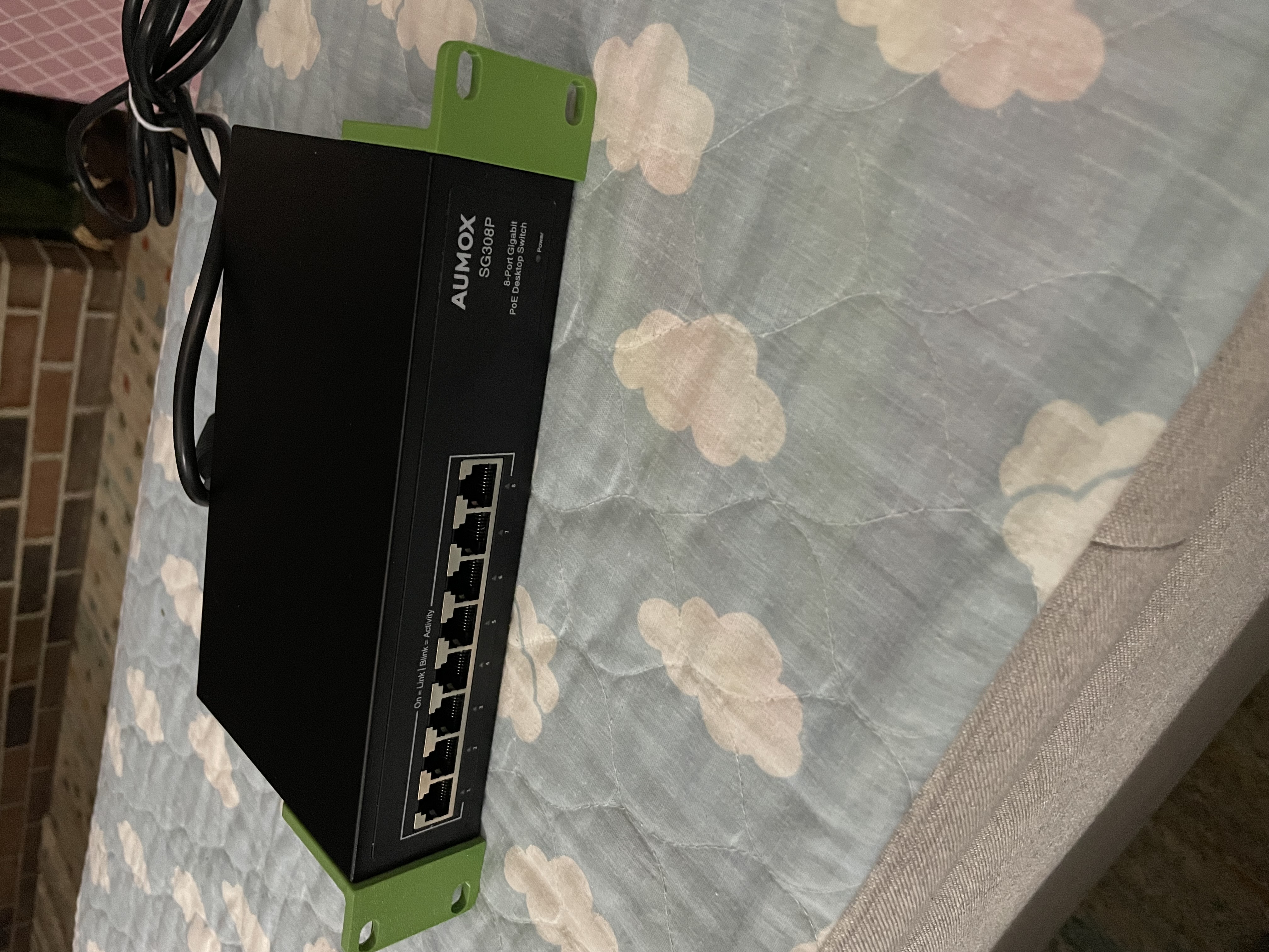 SG308P  Network Switch 10 inch Rack Brackets