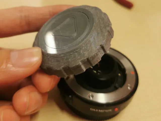 Olympus MC-14 cap