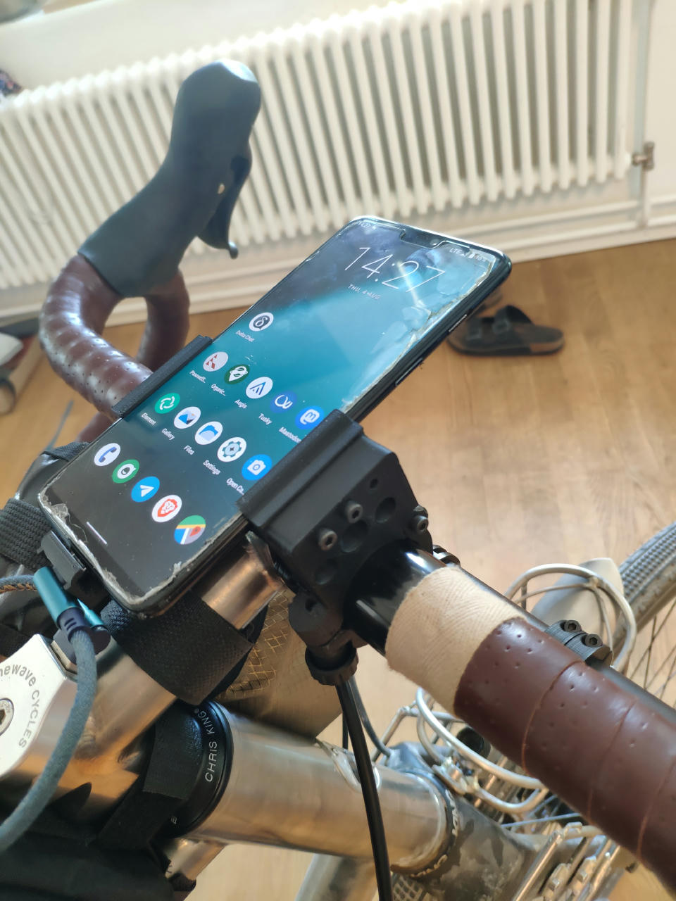 oneplus 6t bike mount