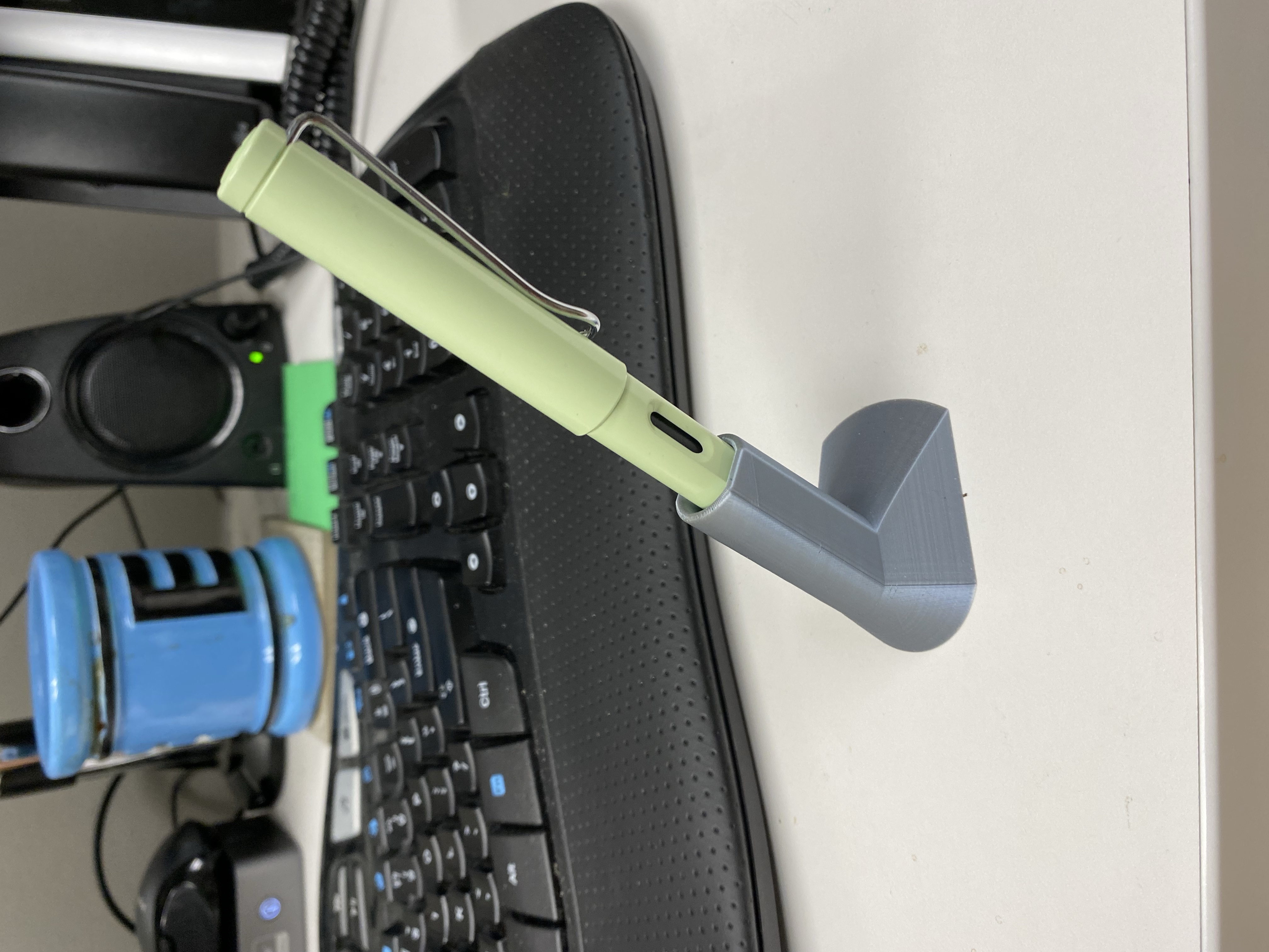 Lamy Safari Pen Stand