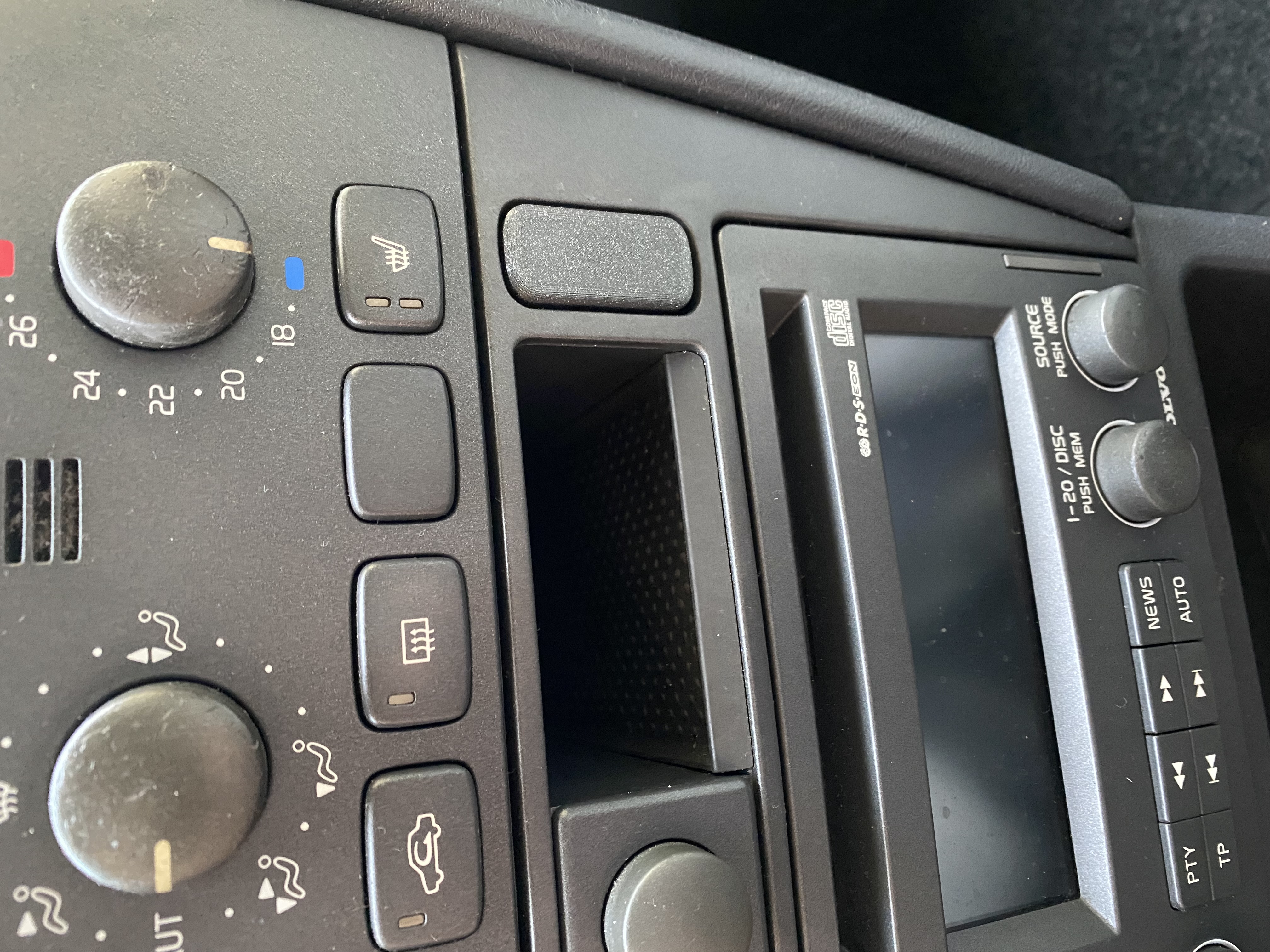Volvo S40 HVAC Knob.