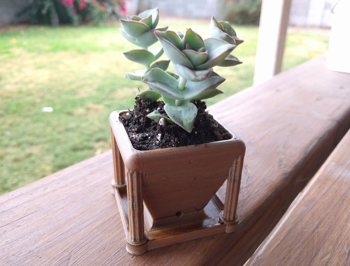 Roman Desk Flower Pot