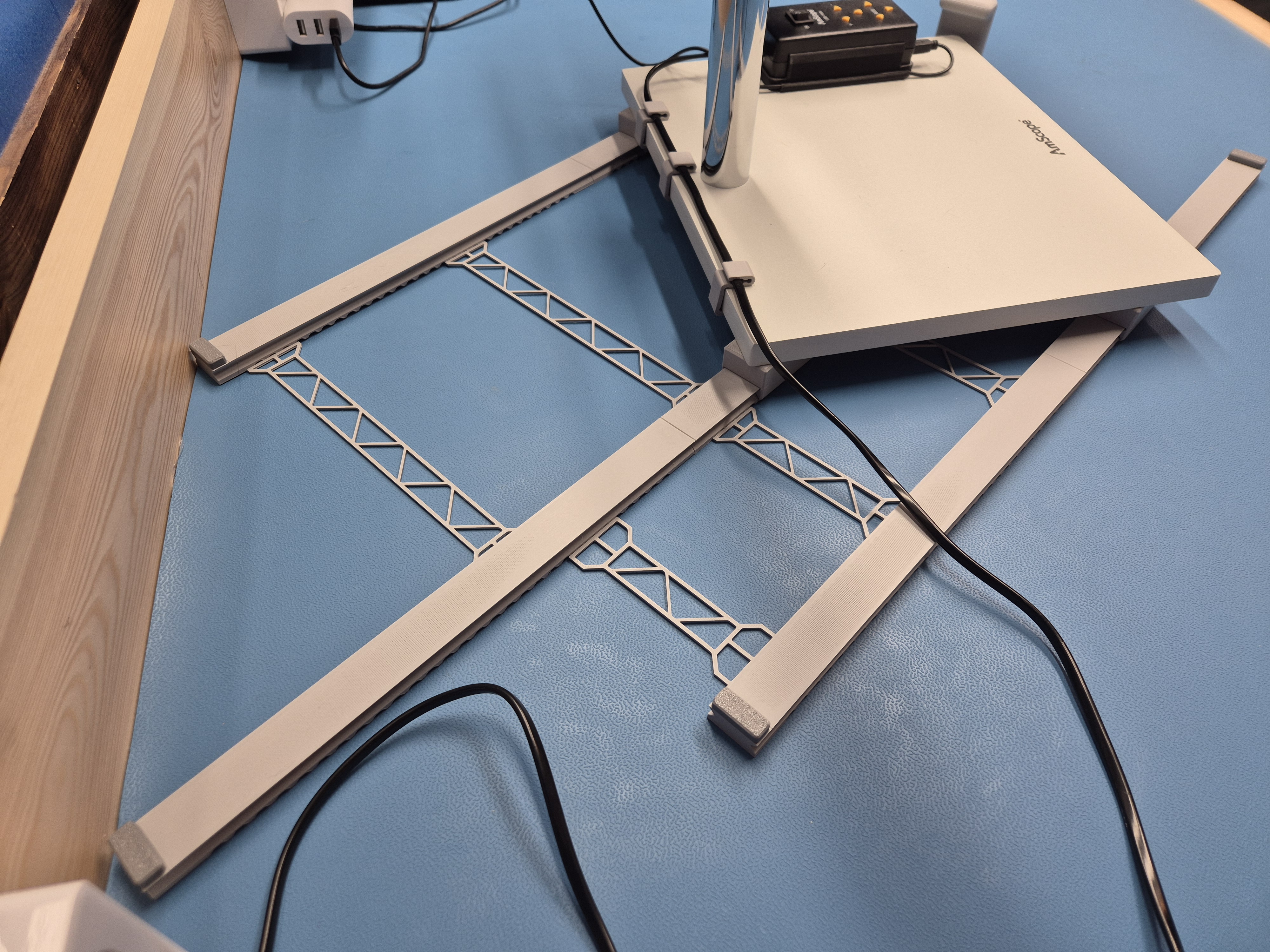 Miniatura 3 do modelo 3D AmScope Linear Rails