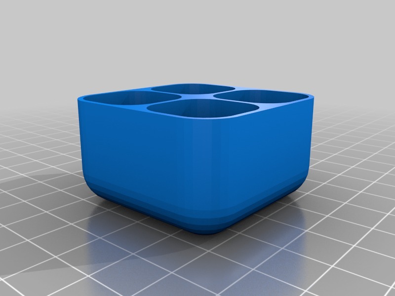 Miniatura 4 do modelo 3D Four-Compartment Bead Sorting Tray - Small