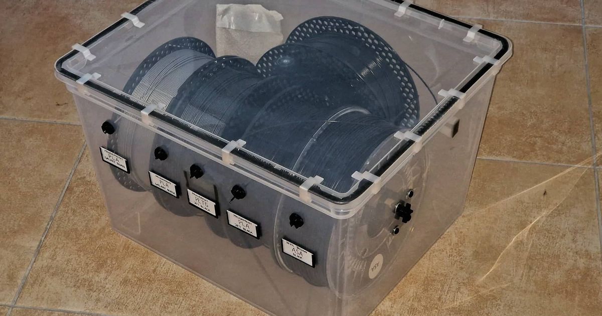 Efficient filament dry box with manual rewinding by vajo Download