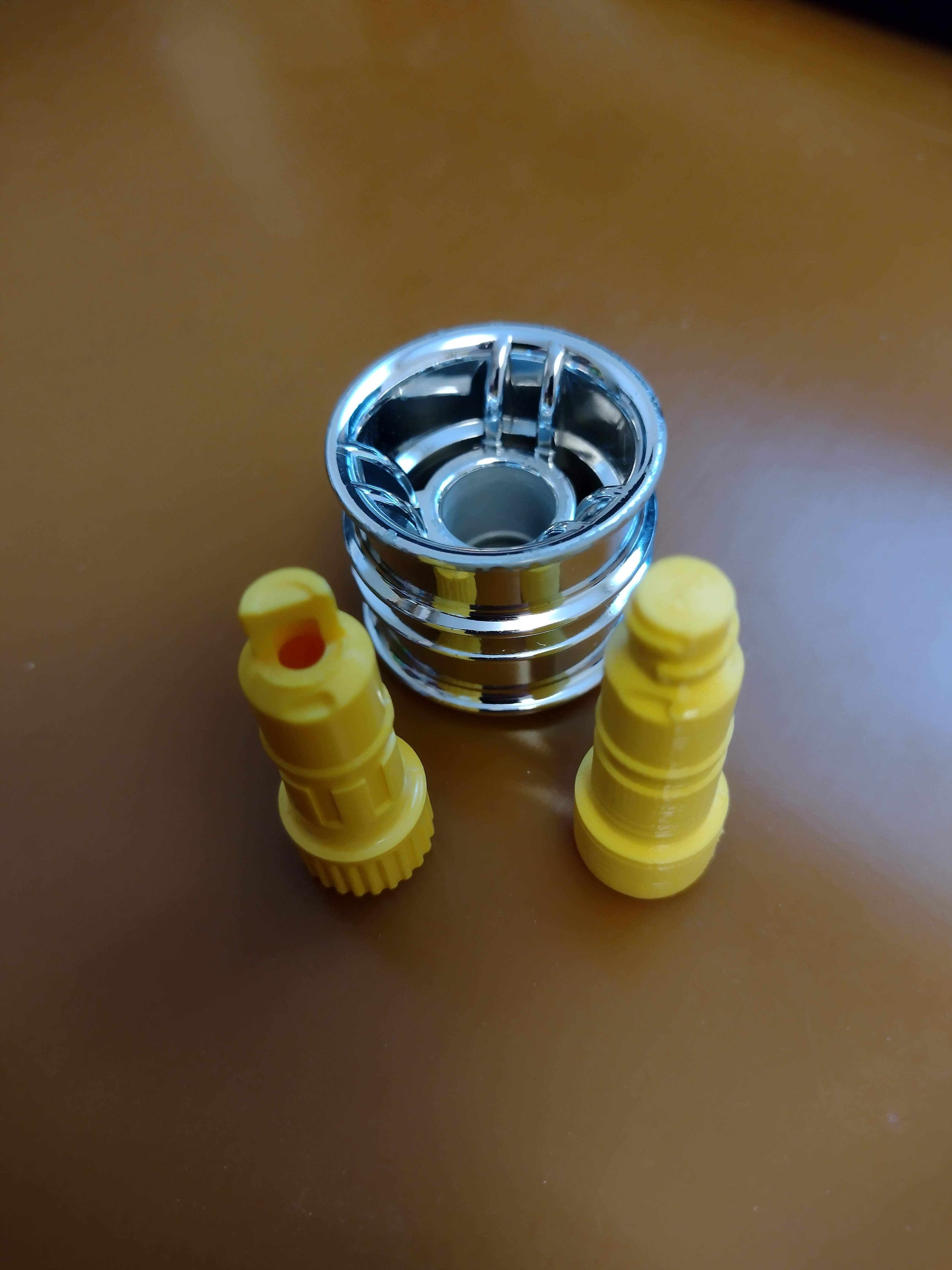 Duplo Toolo replacement wheel bolt