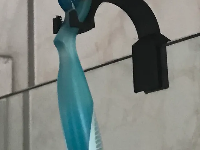 shaver holder for glass pane