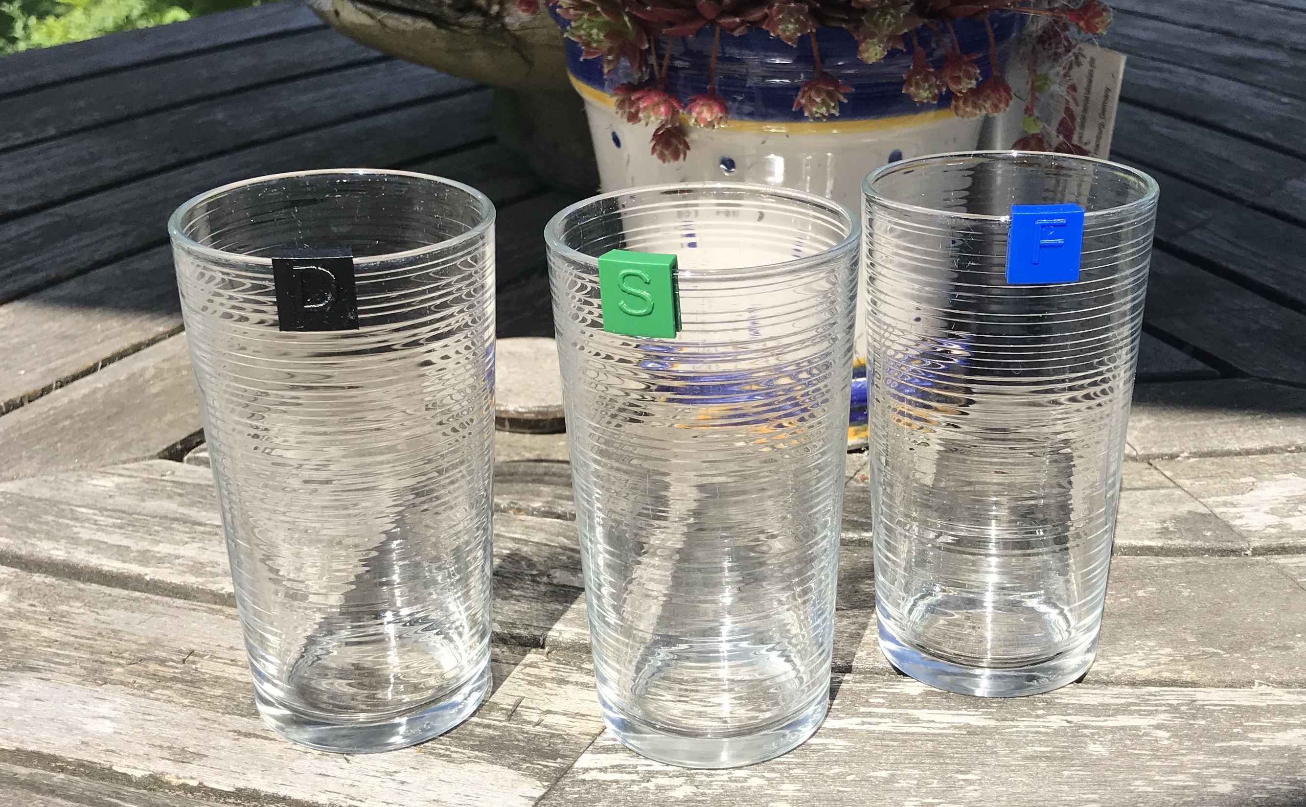 parametric glass markers with letter
