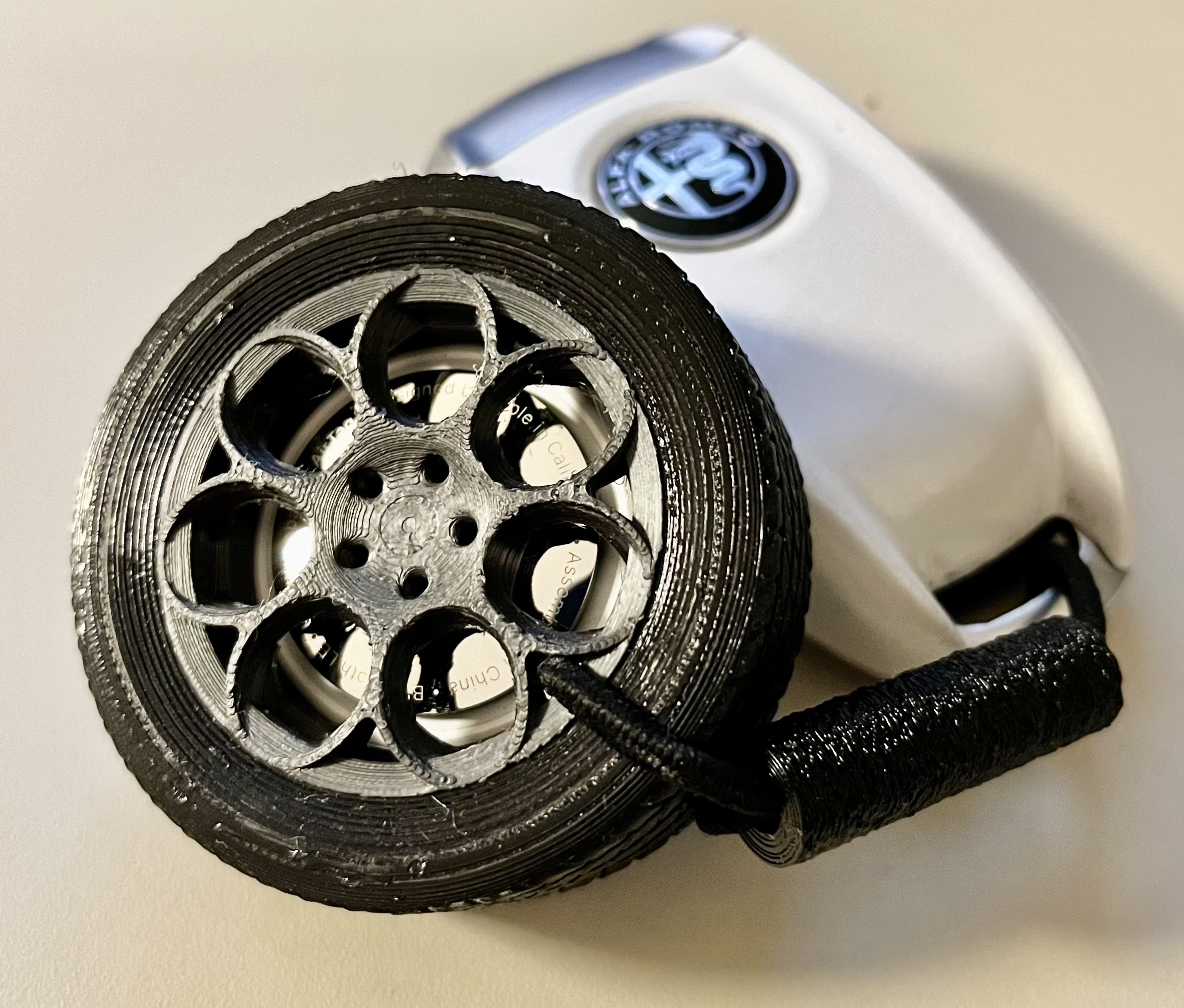 keychain tire and wheel AirTag
