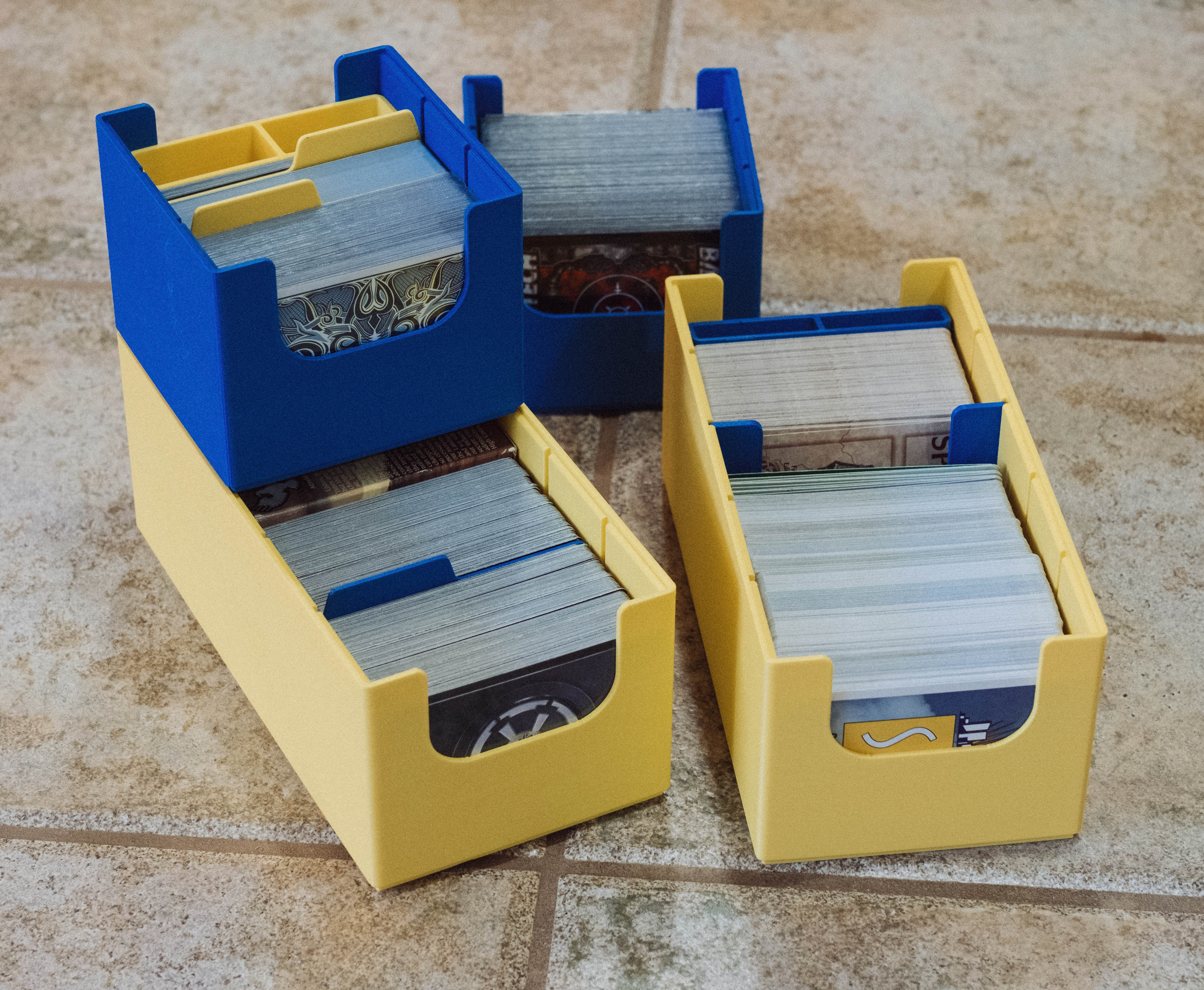 Miniatura 3 do modelo 3D Stackable playing card boxes
