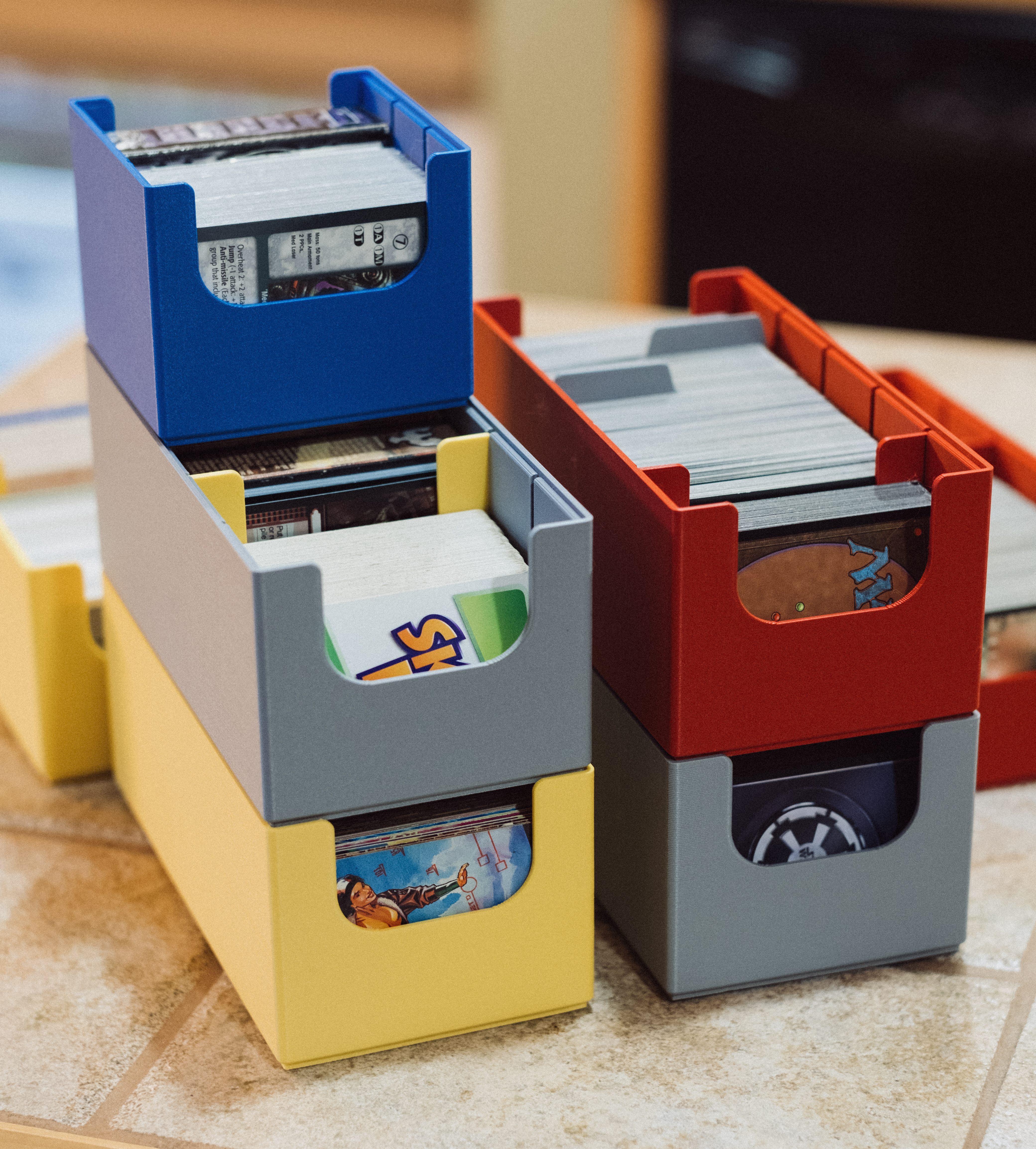 Miniatura 4 do modelo 3D Stackable playing card boxes