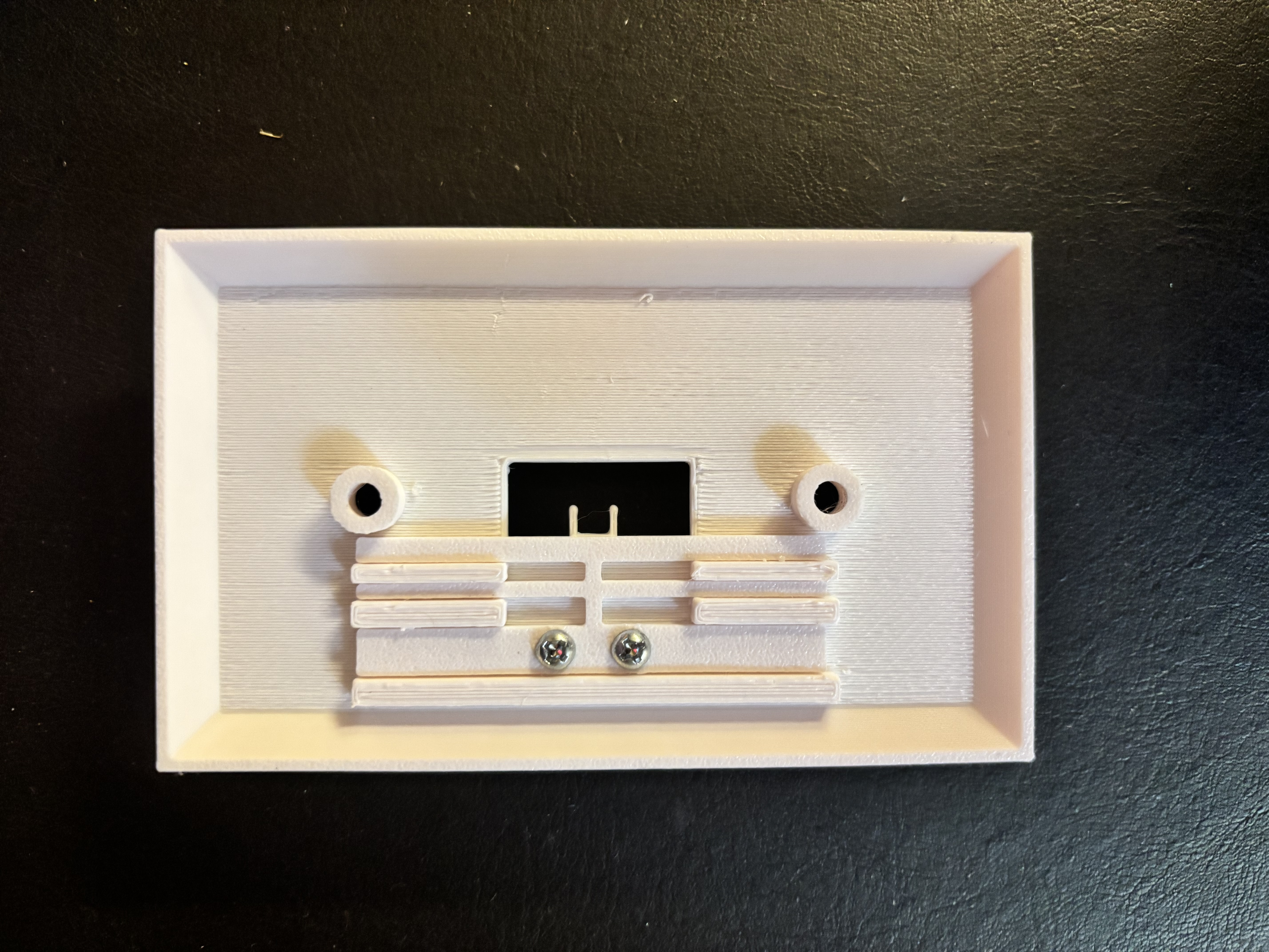 Miniatura 6 do modelo 3D Adaptive Dimmer Switch Wall Plate