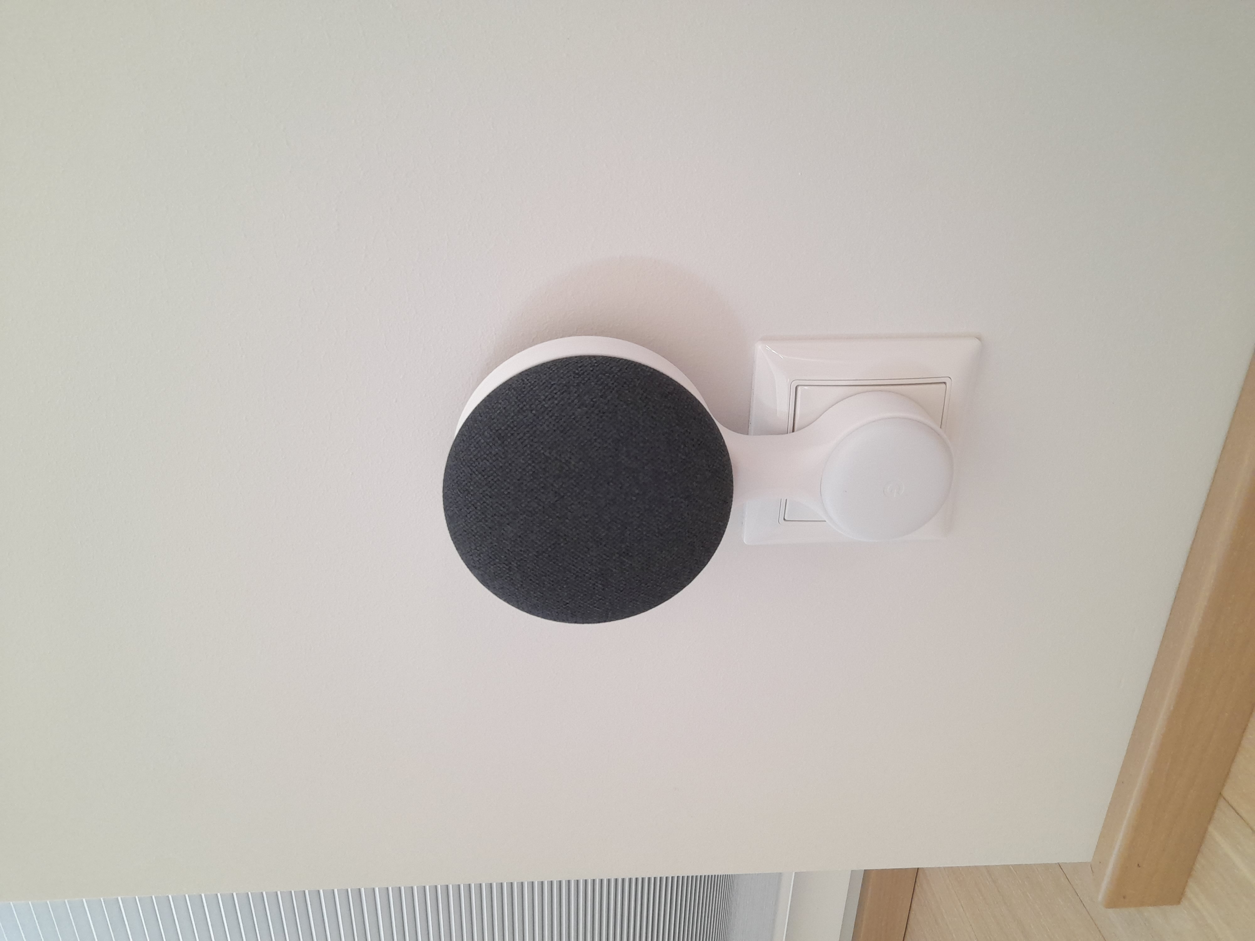 Google Nest Mini mount