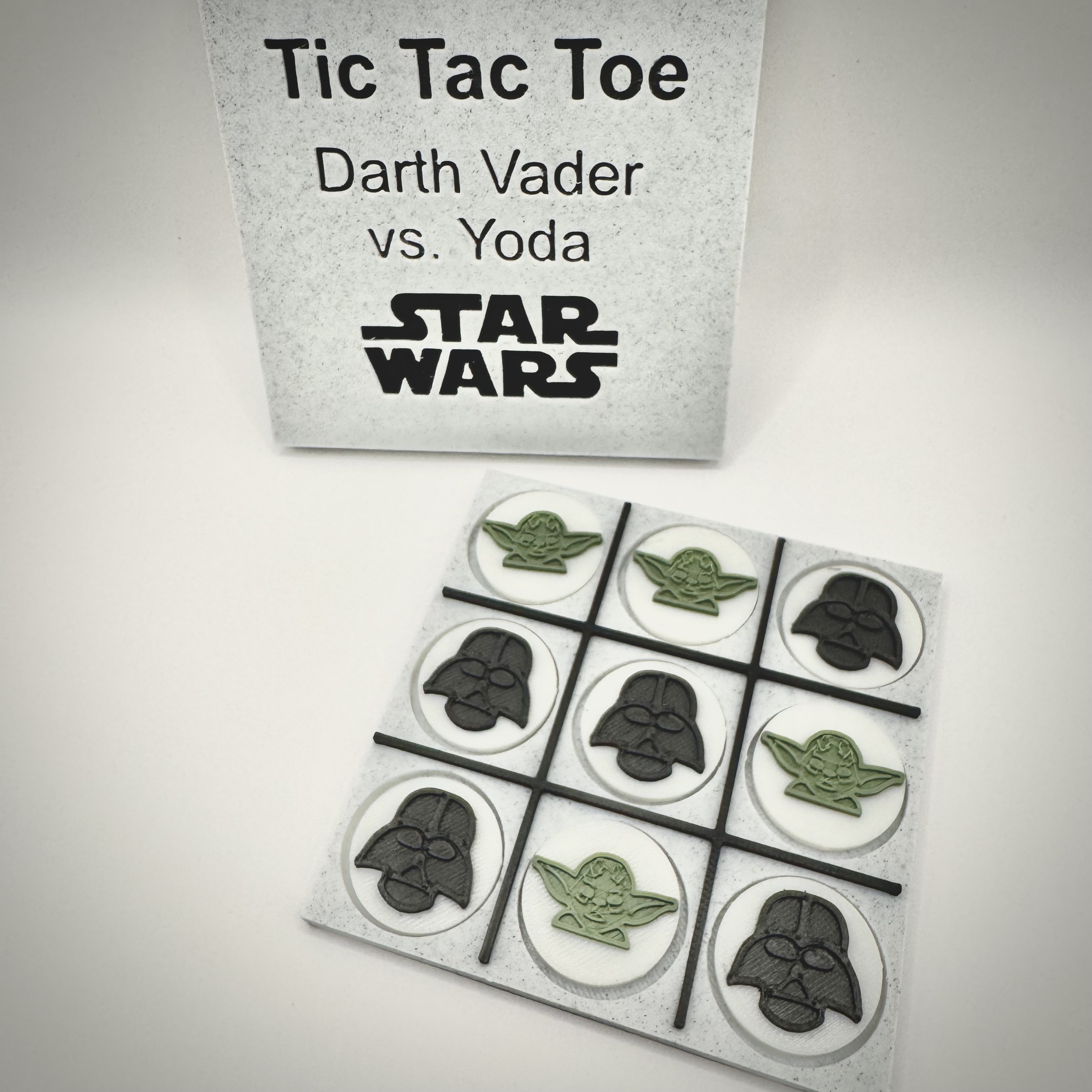 Tic Tac Toe Star Wars Darth Vader vs. Yoda