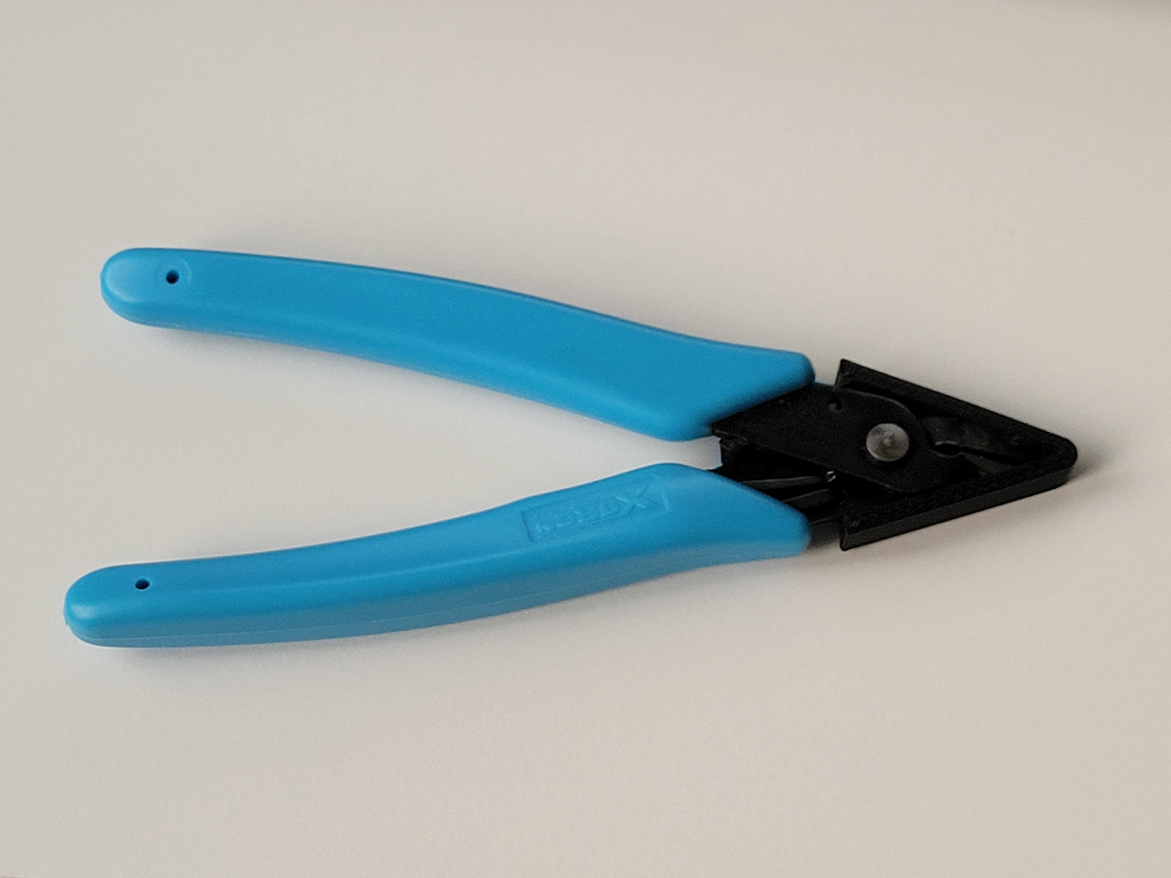 Diagonal cutter cover