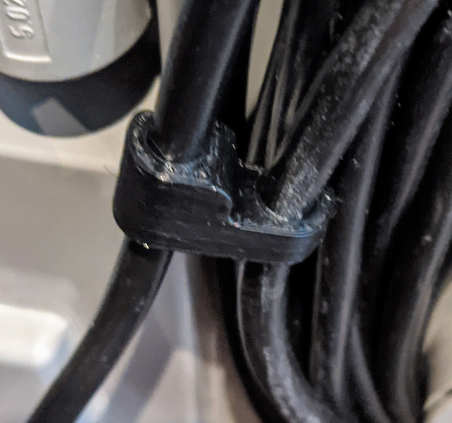 Cable clip for 7mm cable