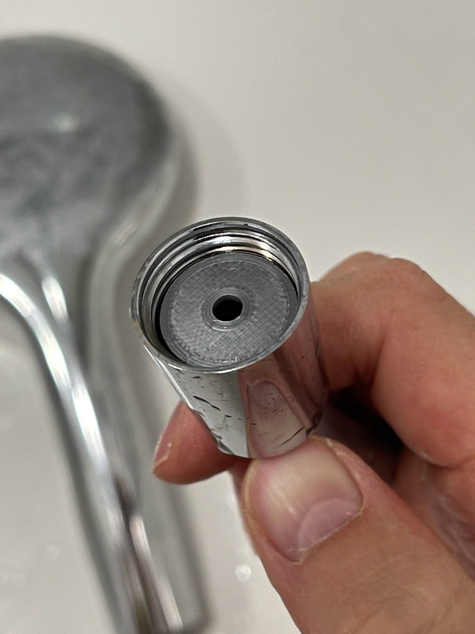 Shower pressure reducer | Druckminderer für Dusche