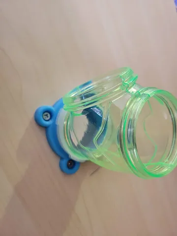 Hamster Wall Connector