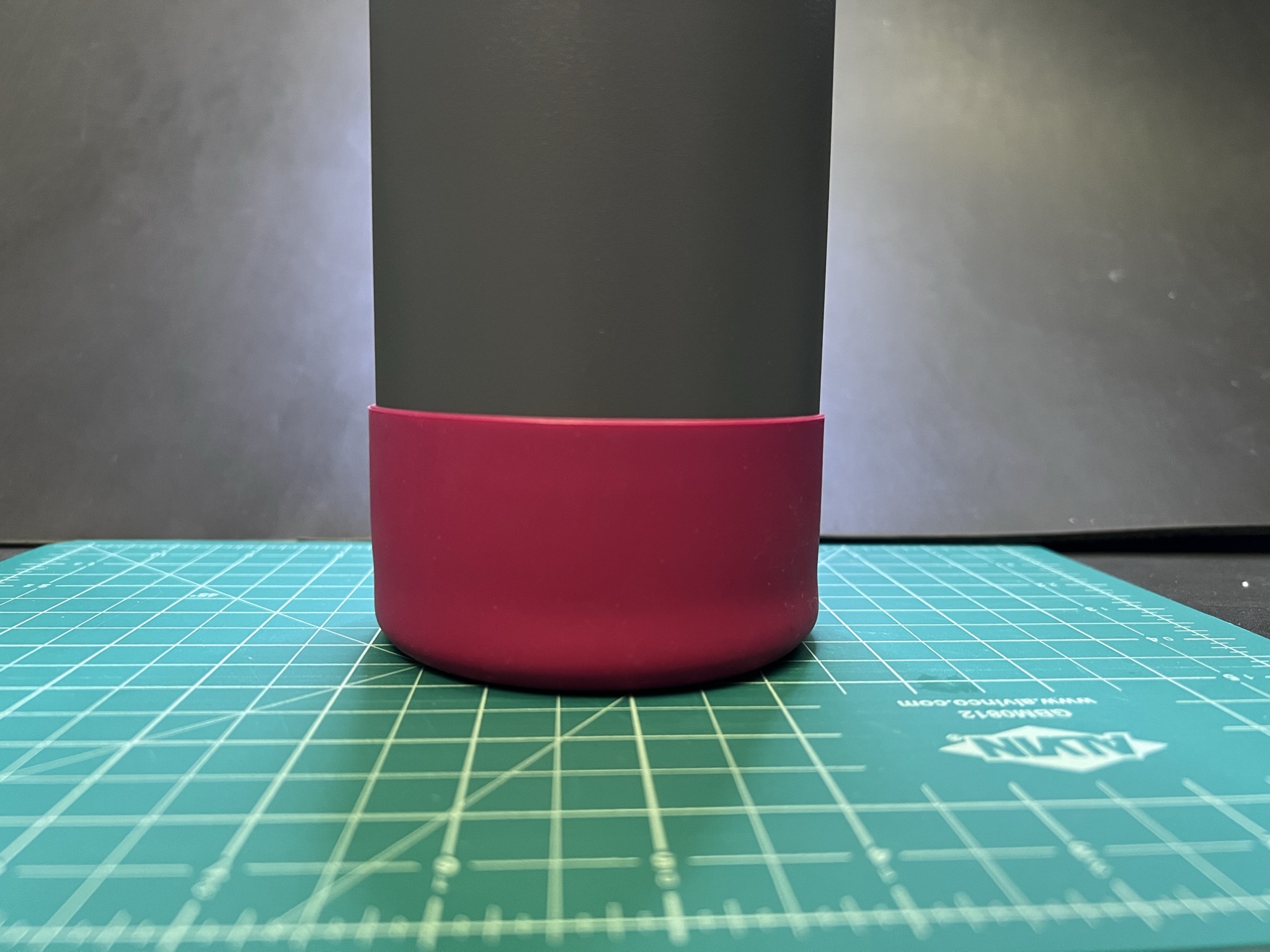 Hydro Flask AirTag Holder 