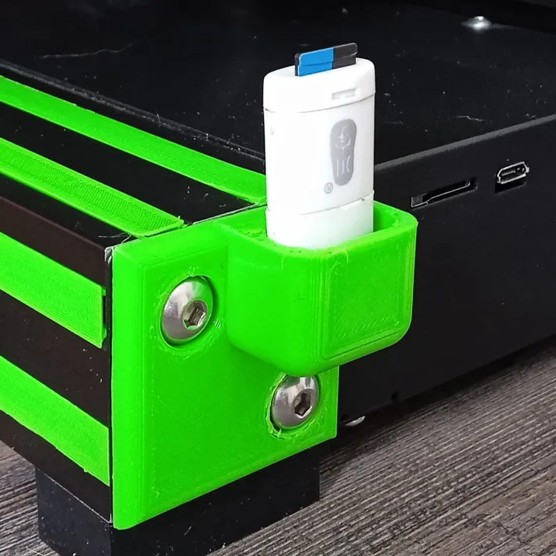 Ender 3 V2 SD Card Holder by Madebotix