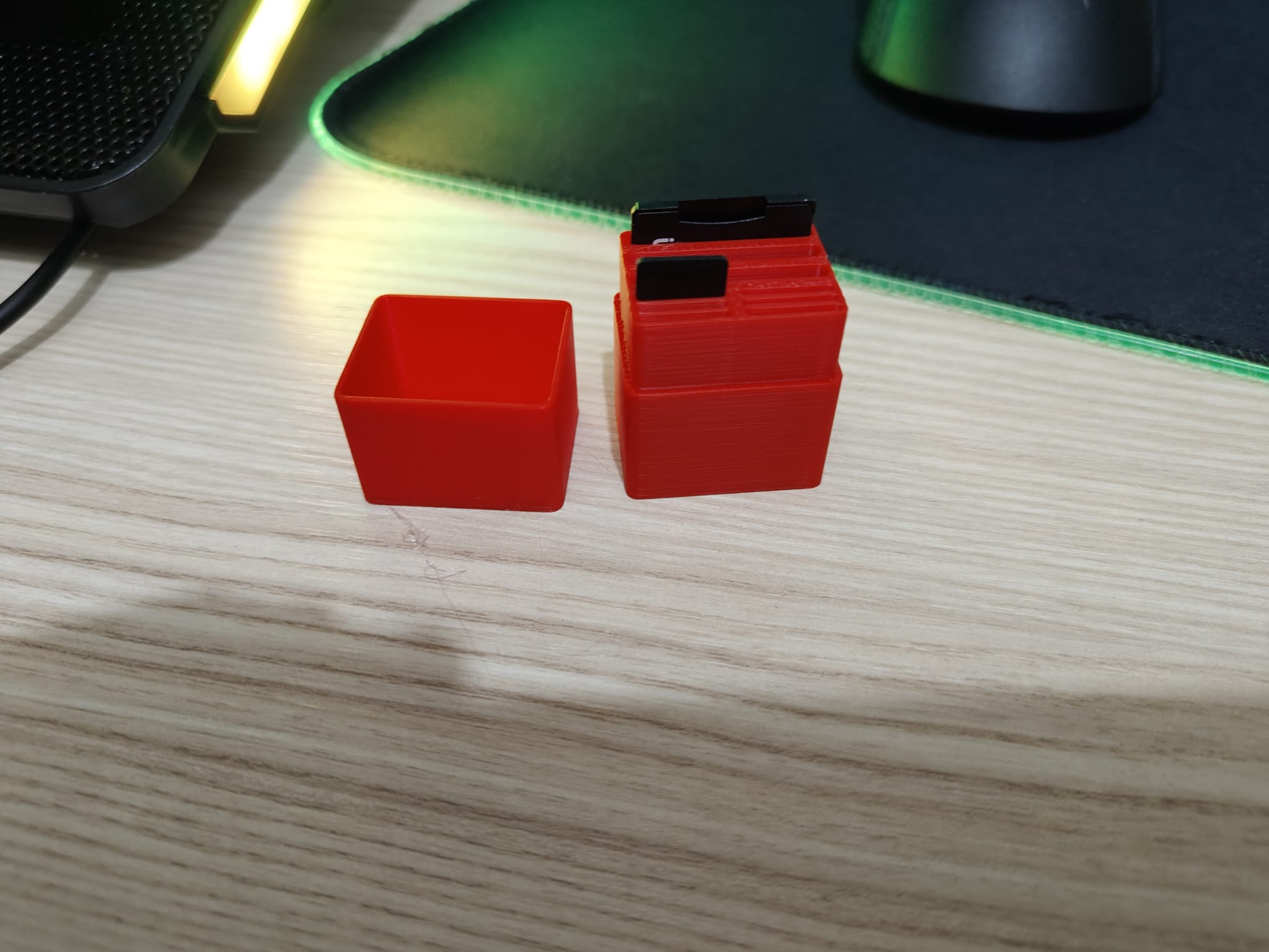 Sd card mini box