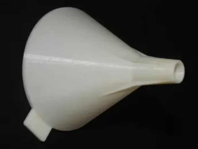 Funnel with Fins Generator