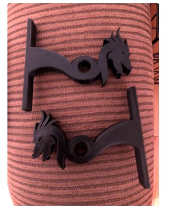 Knotty's Dragon Curtain Rod Holder