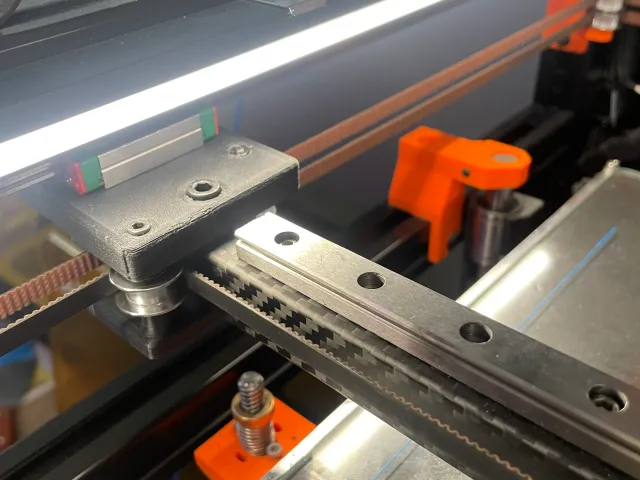 Linear rails conversion for HEVO with CF tube for X axis