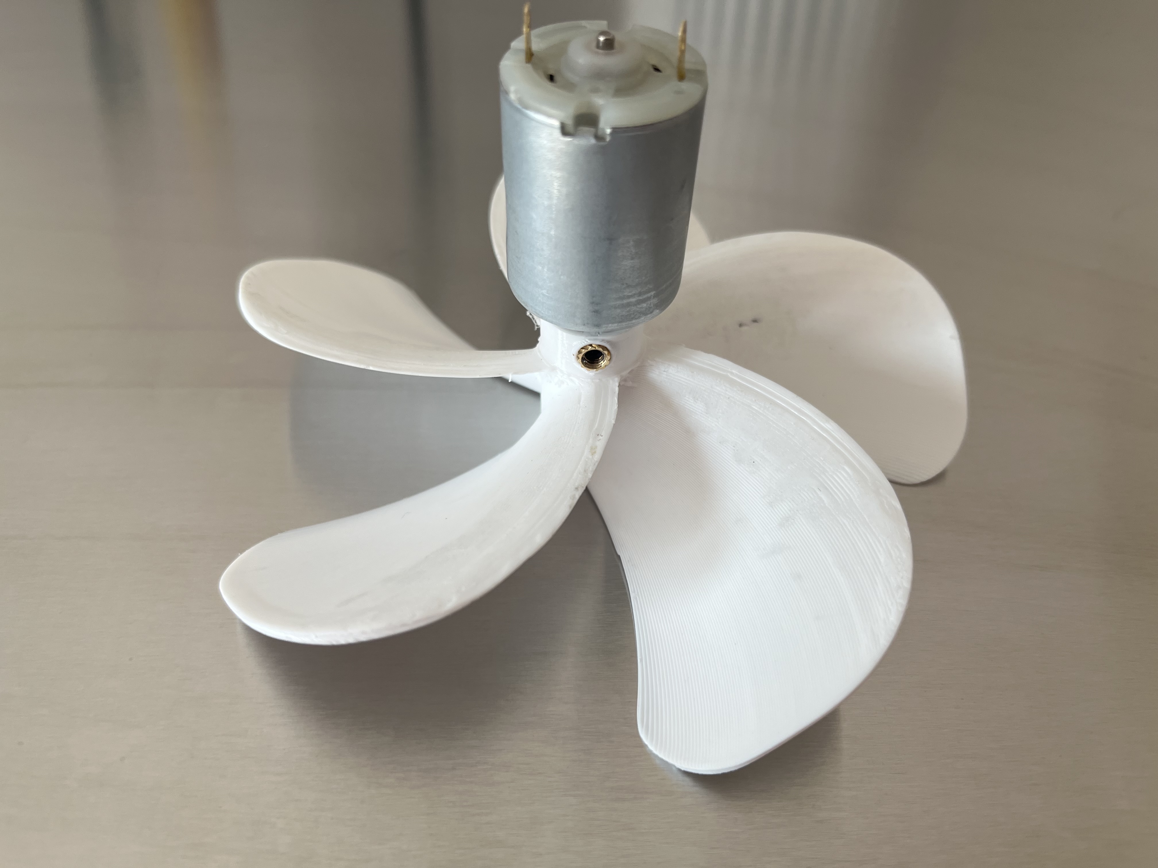 3D Printed Desktop Fan v1 — thumbnail 6