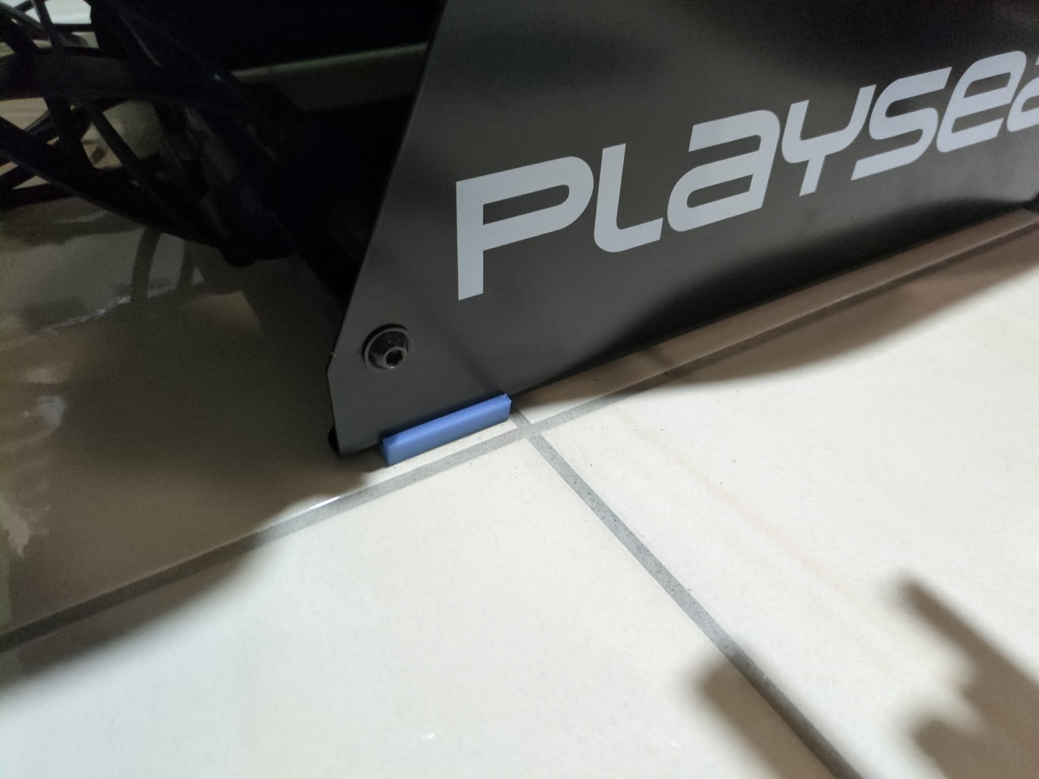 Playseat Evolution chair base feet
