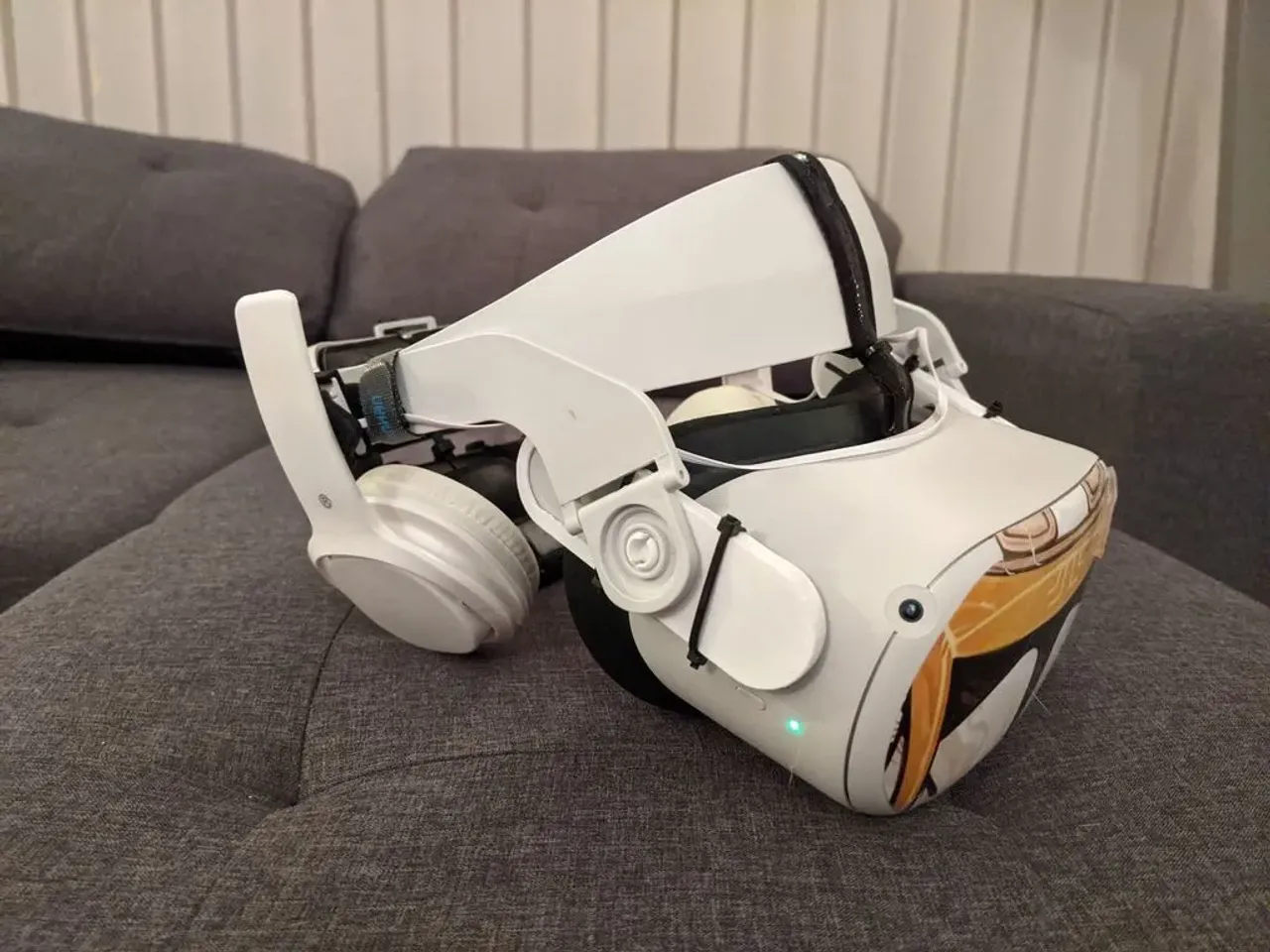 Oculus quest halo strap review top
