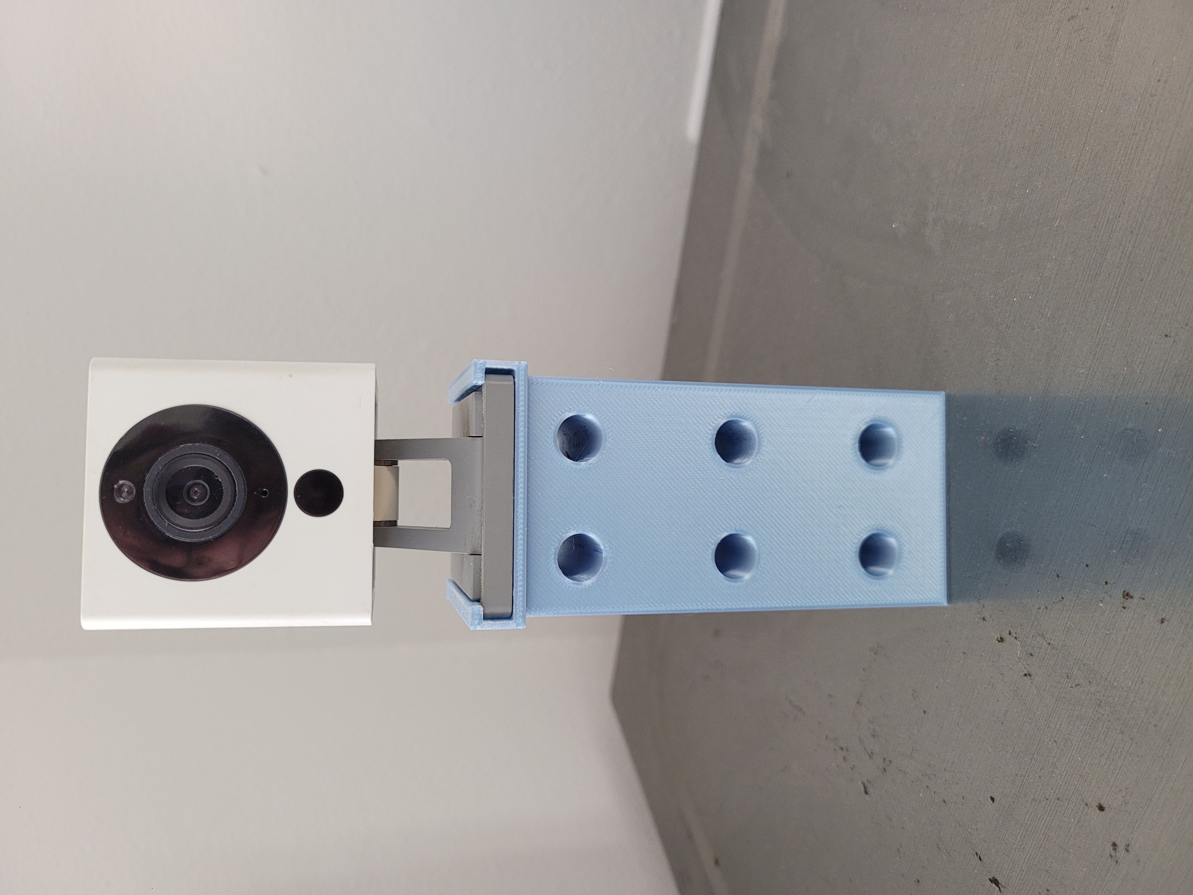 Miniatura 2 do modelo 3D Basic Wyze Cam Mount