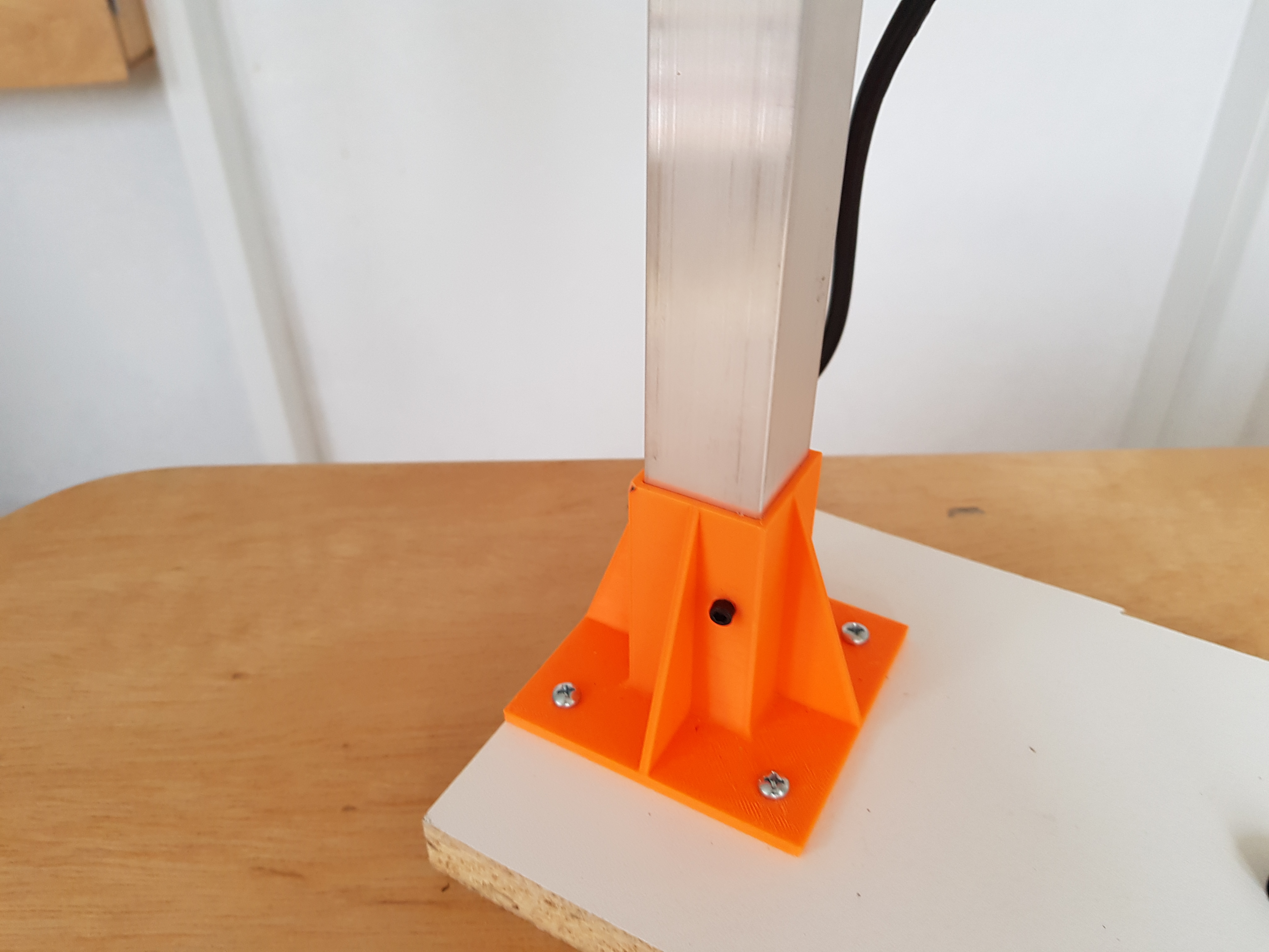 Miniatura 5 do modelo 3D Heat Set Insert Press